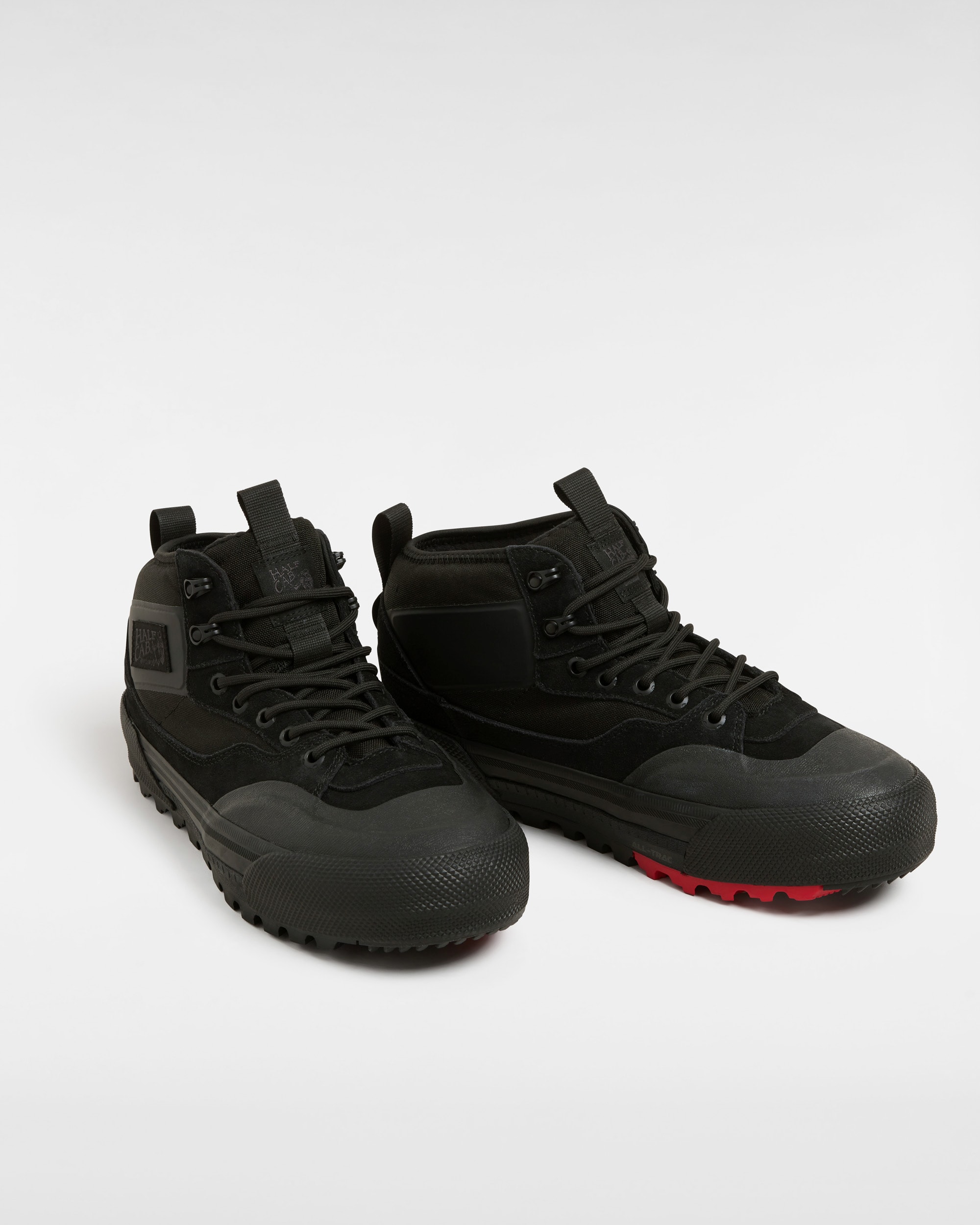 MTE Half Cab GoreTex Shoes VANS Black ALT1