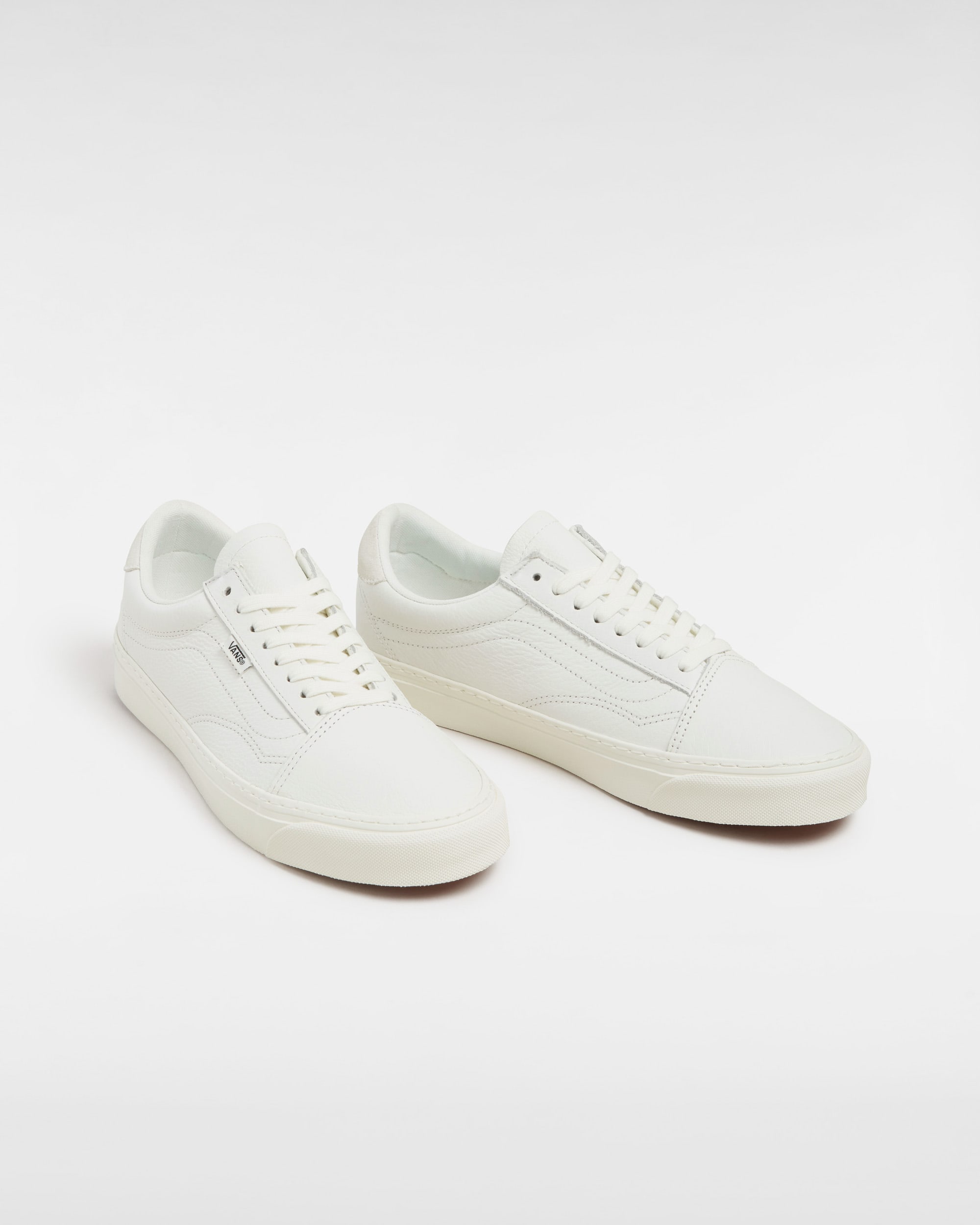 Old Skool Lux Shoes VANS White ALT1