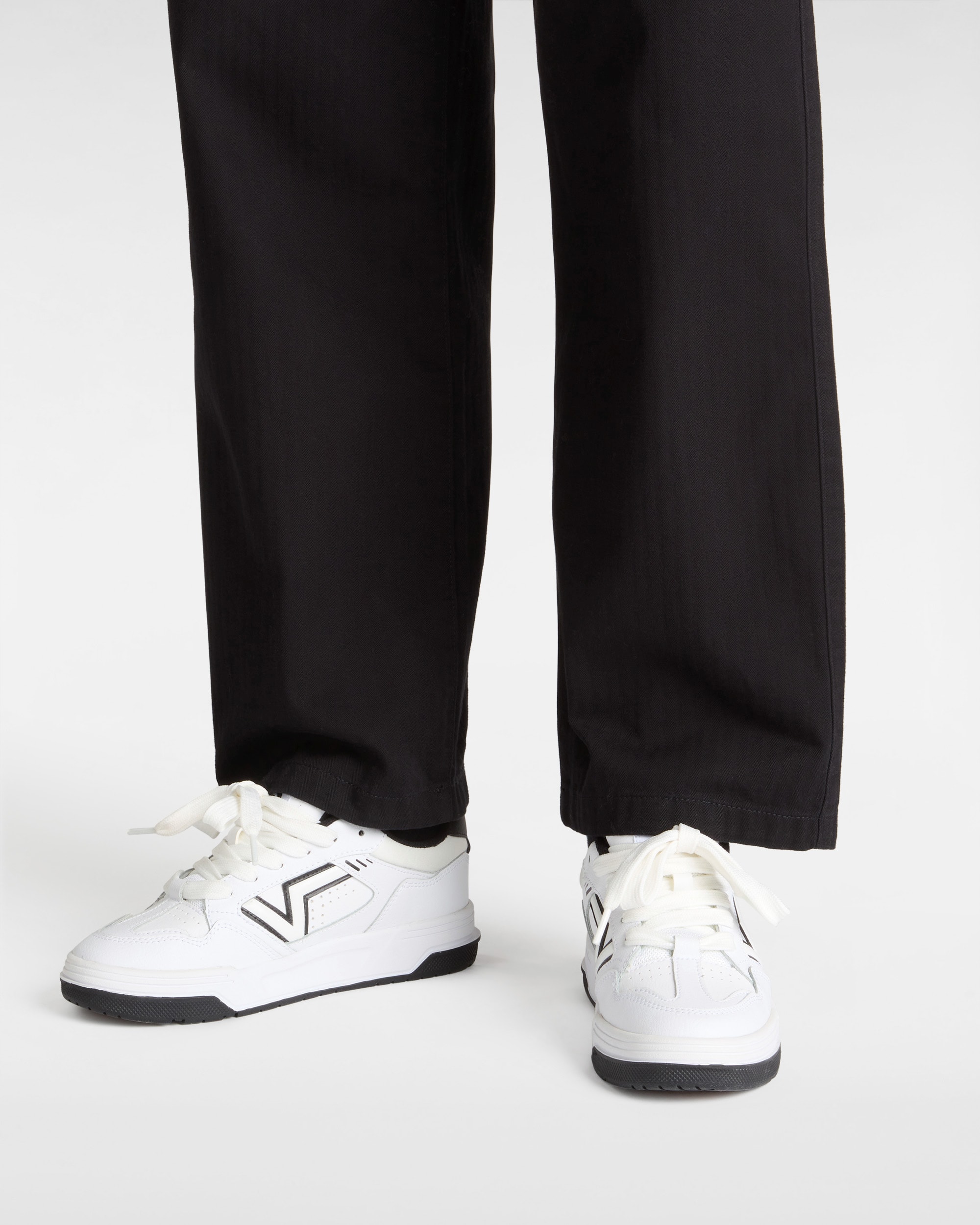 Upland Shoes VANS White ALT4