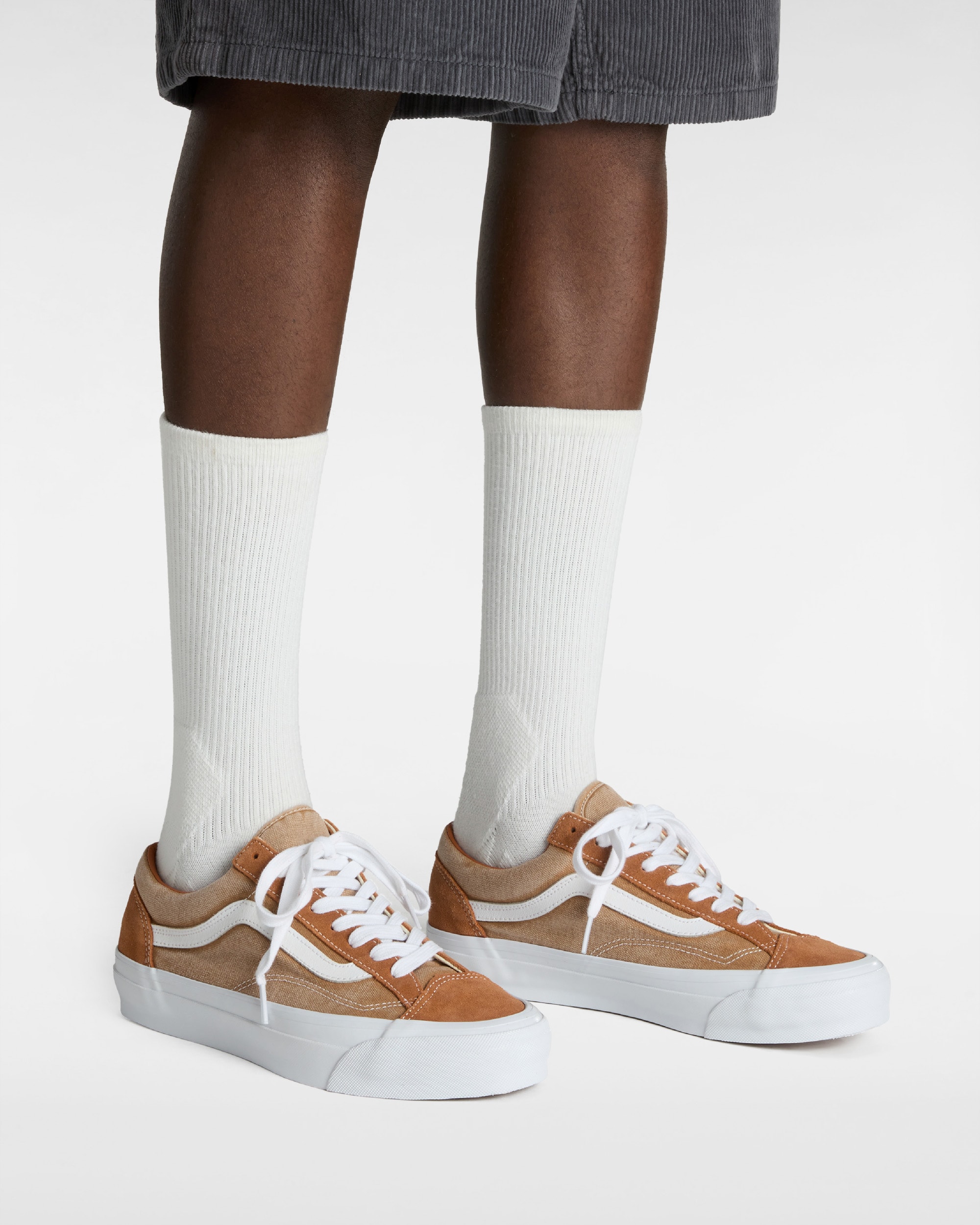 Chaussures Premium Old Skool VANS Marron ALT4