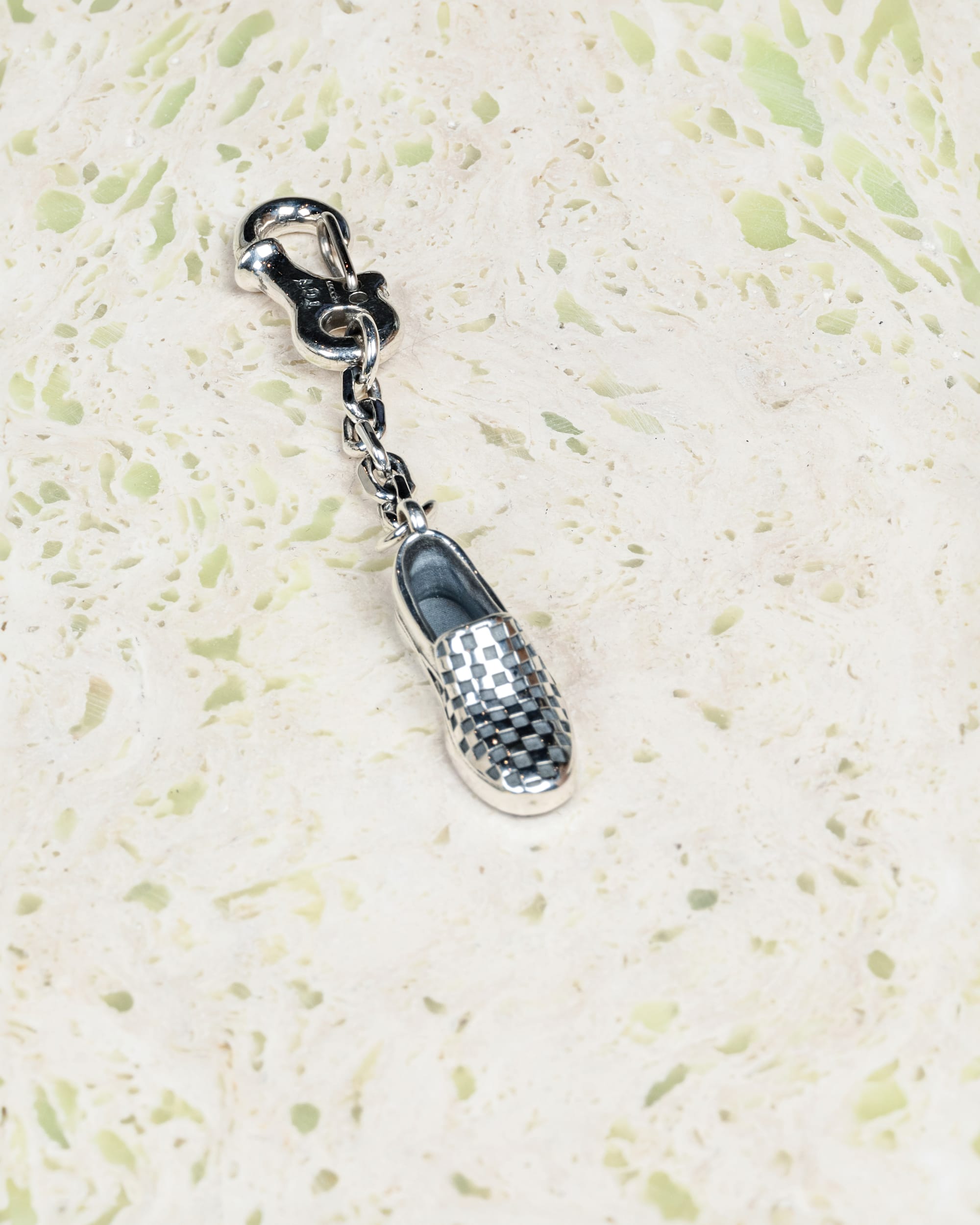 The Frog Key Ring Exclusive  VANS Grey HERO