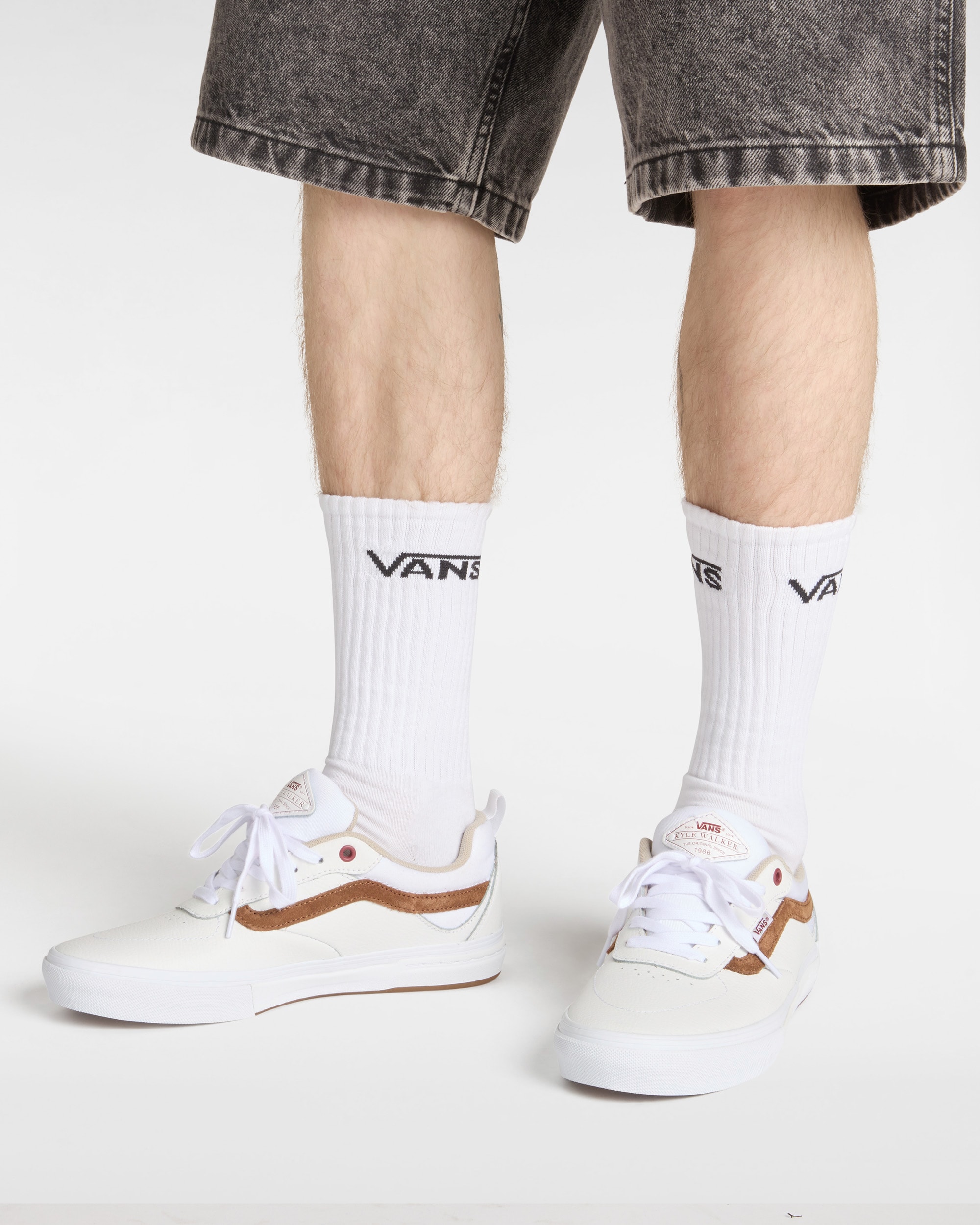 Chaussures Skate Kyle Walker VANS BlancBeige ALT4