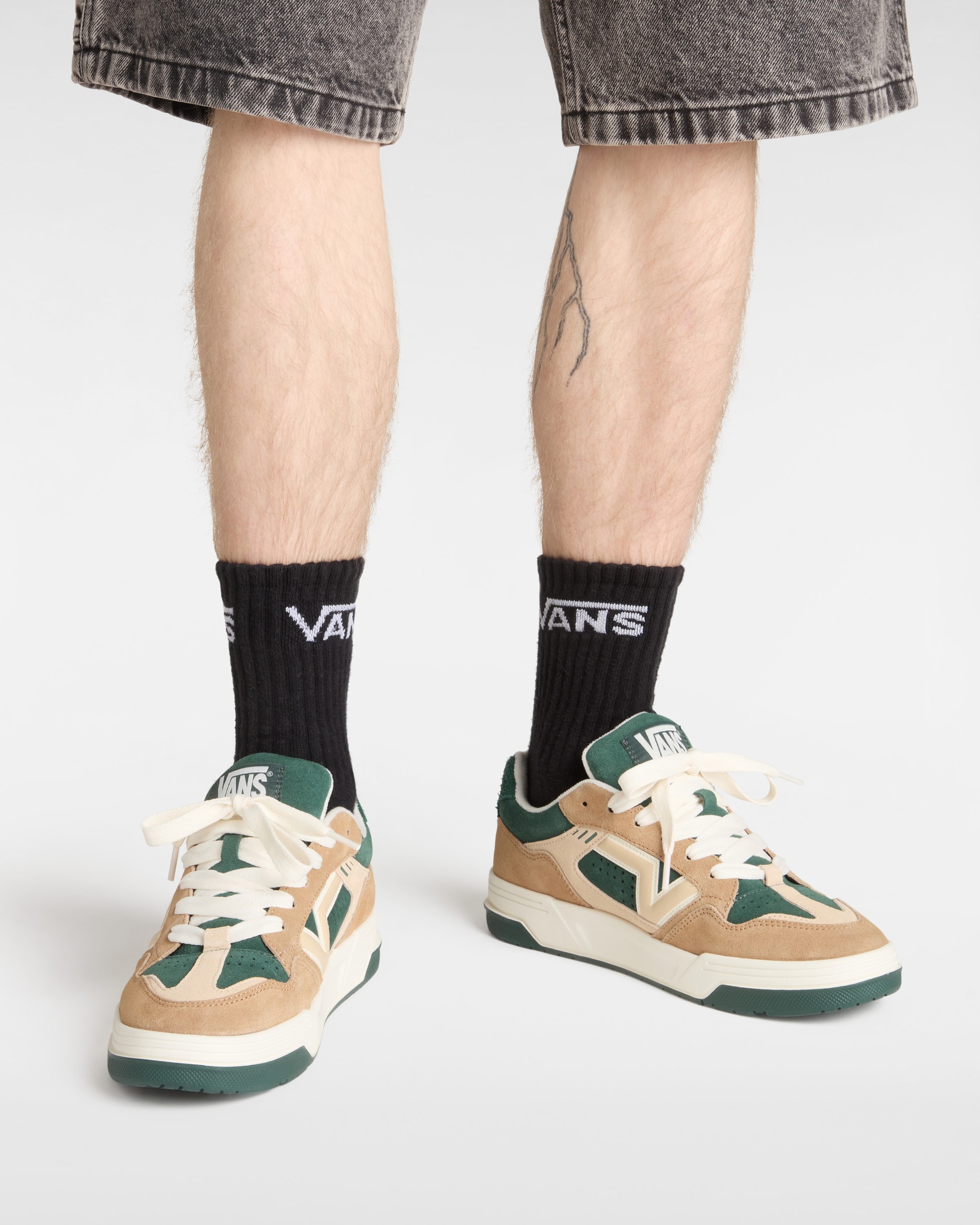 Chaussures Upland VANS Vert ALT4