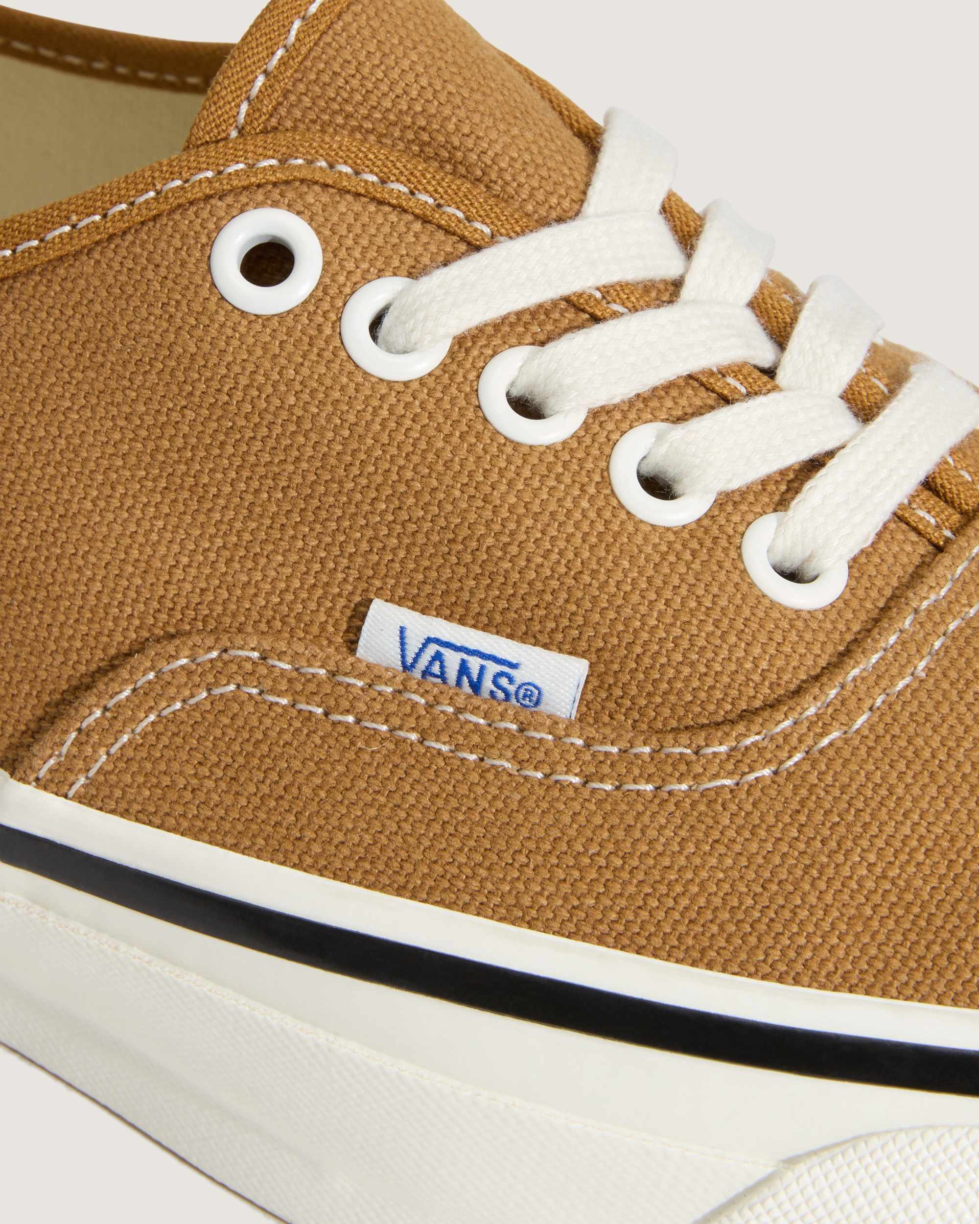 Premium Authentic 44 Duck Schuhe aus Canvas VANS Braun ALT6