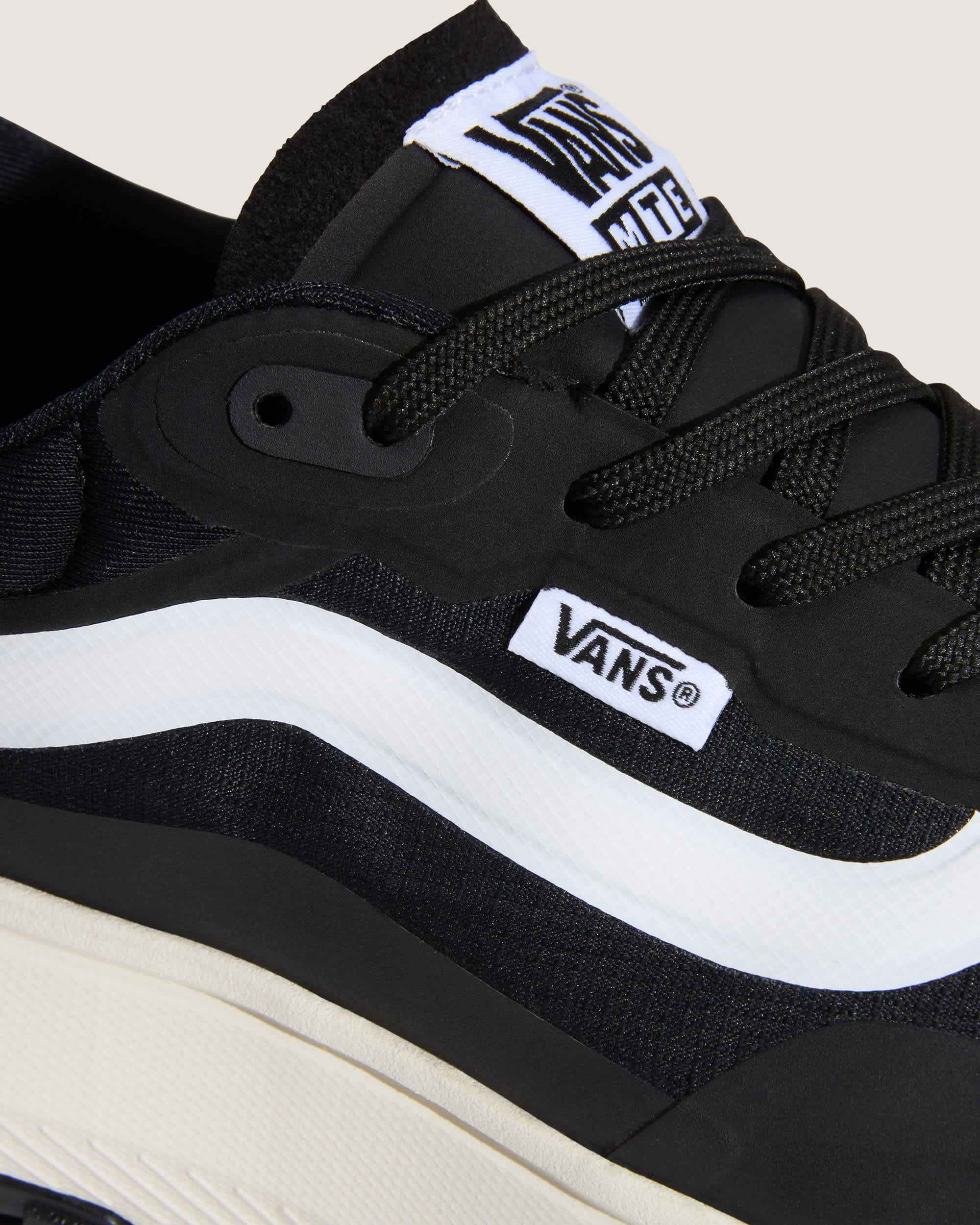 MTE Crosspath Schuhe VANS Schwarz ALT9