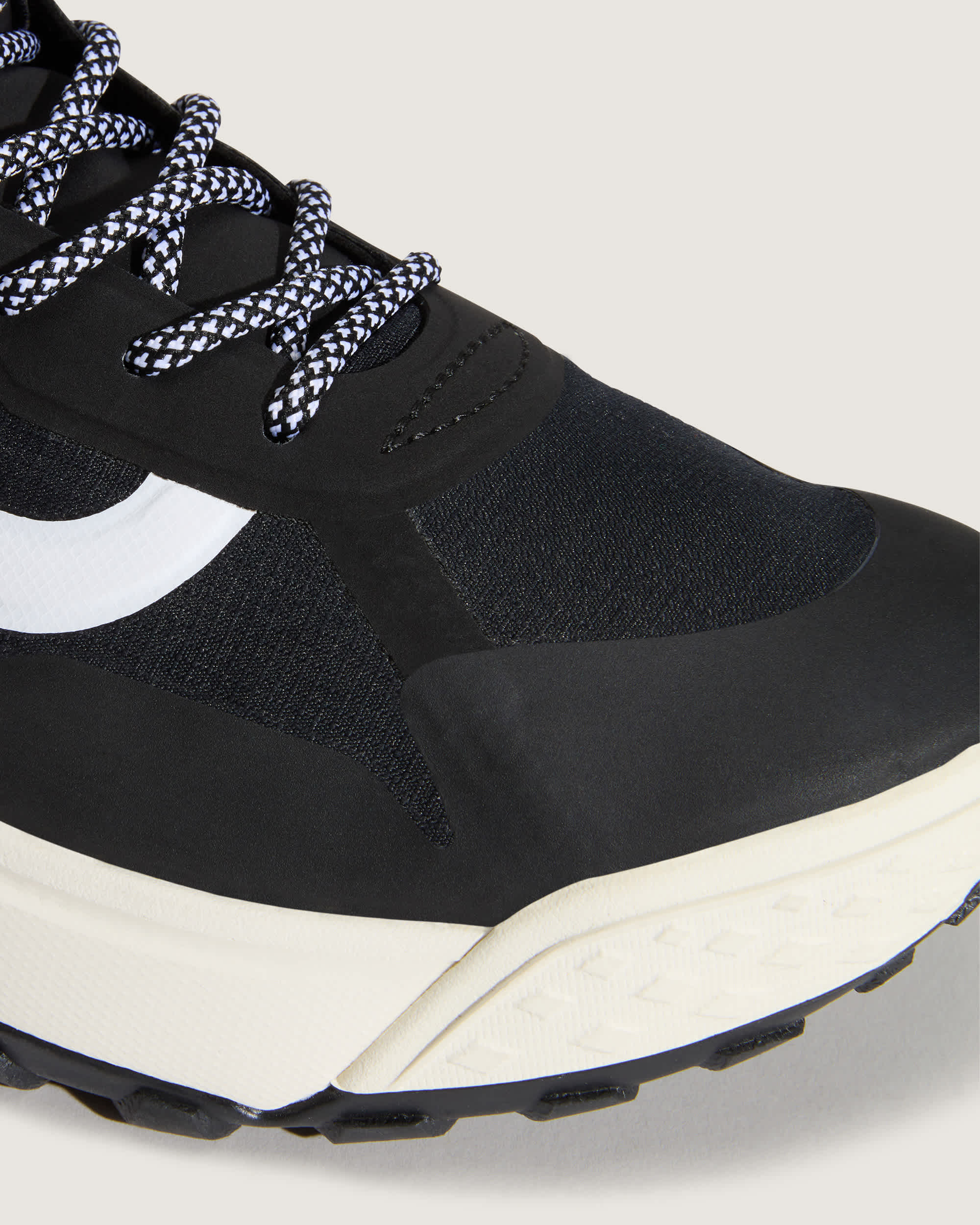 MTE Crosspath Mid Shoes VANS Black ALT7