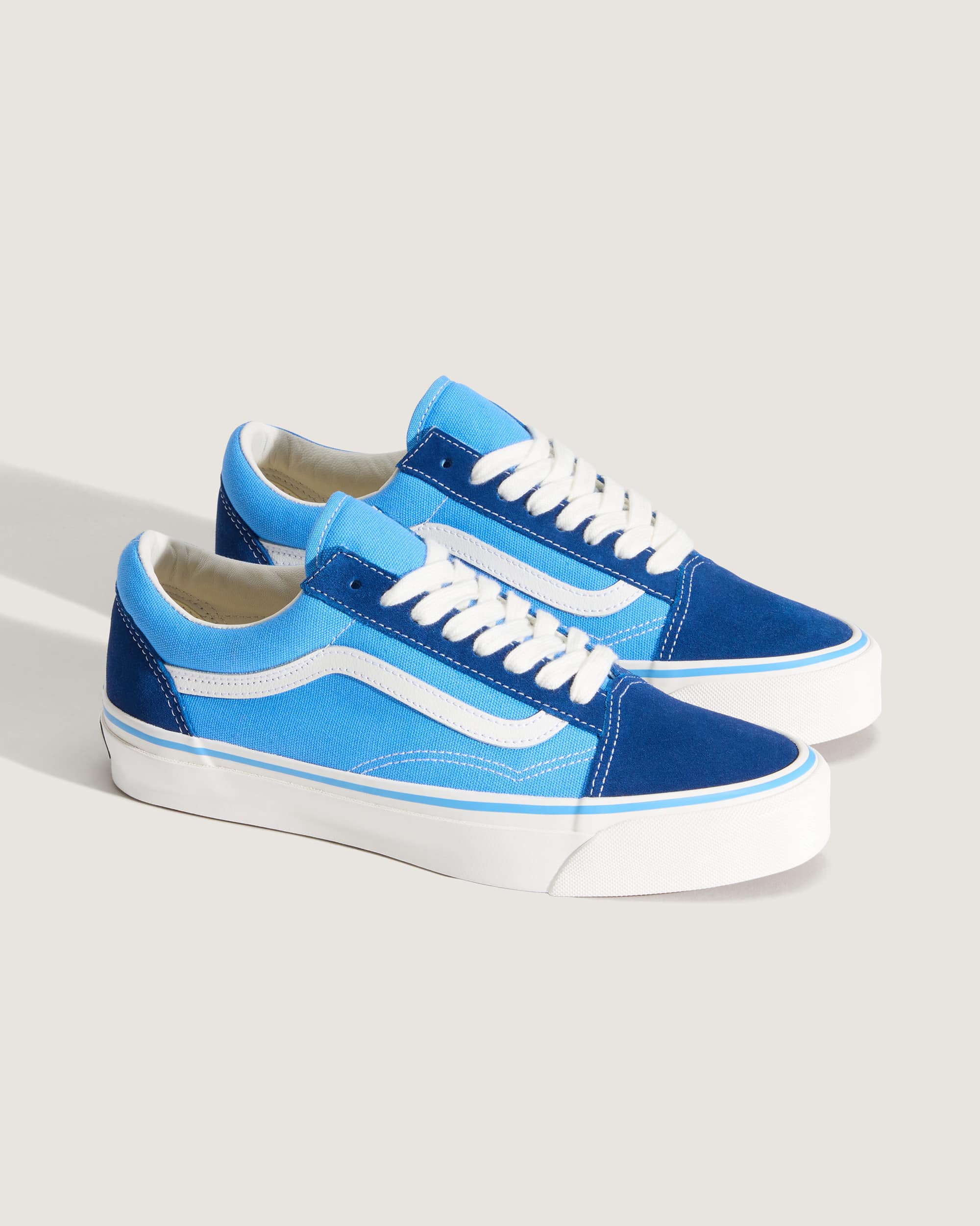 Premium Old Skool Shoes VANS Blue ALT1