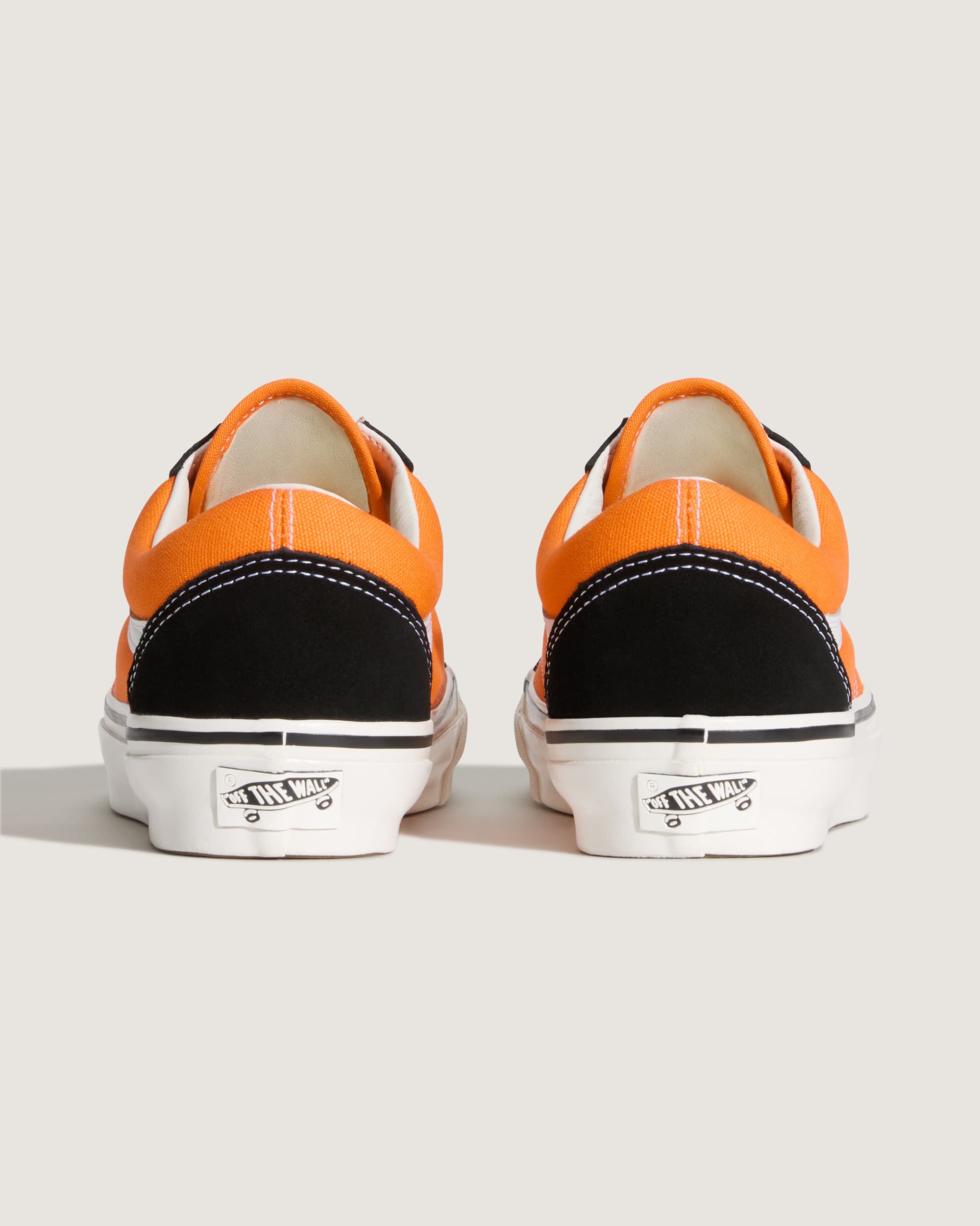 Zapatillas Premium Old Skool VANS Negro ALT3