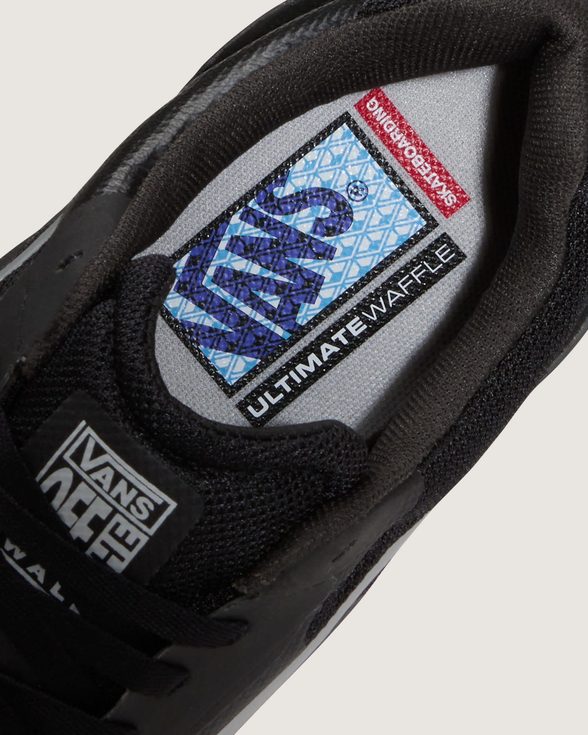 Skate Ave 20 Schuhe VANS Schwarz ALT6