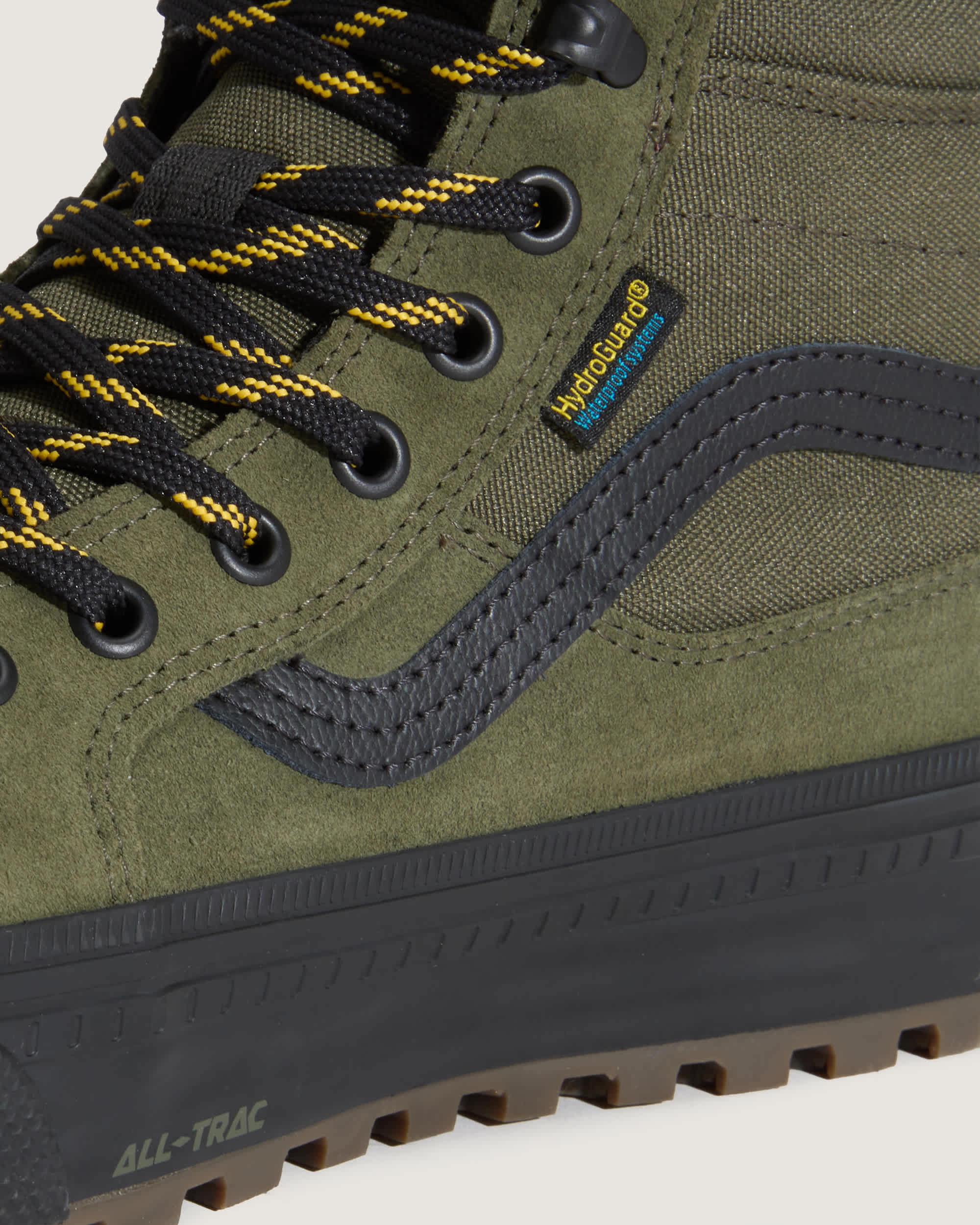 Chaussures isolantes impermables Sk8Hi VANS NoirVert ALT9