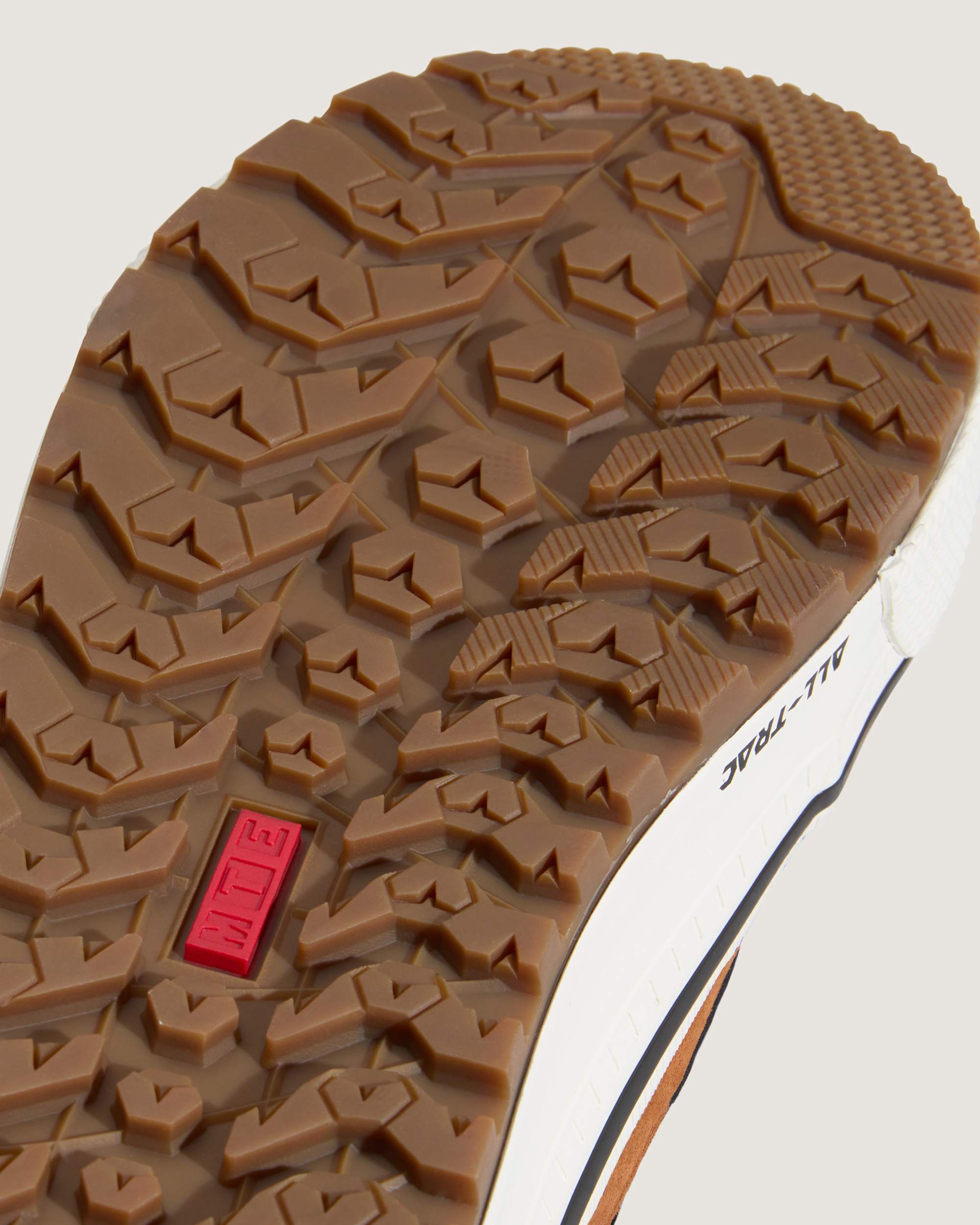 Ocieplane buty Sk8Hi Waterproof VANS PomaraczowyBrzowy ALT6