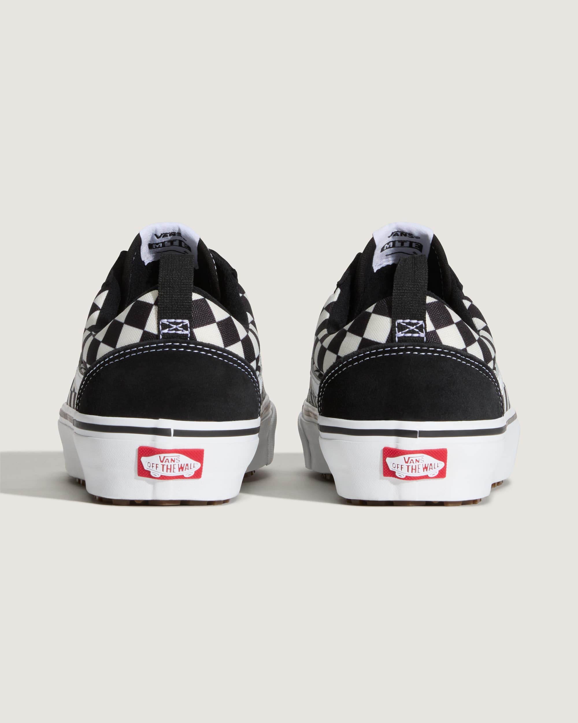 Zapatillas Old Skool Insulated VANS NegroBlanco ALT3