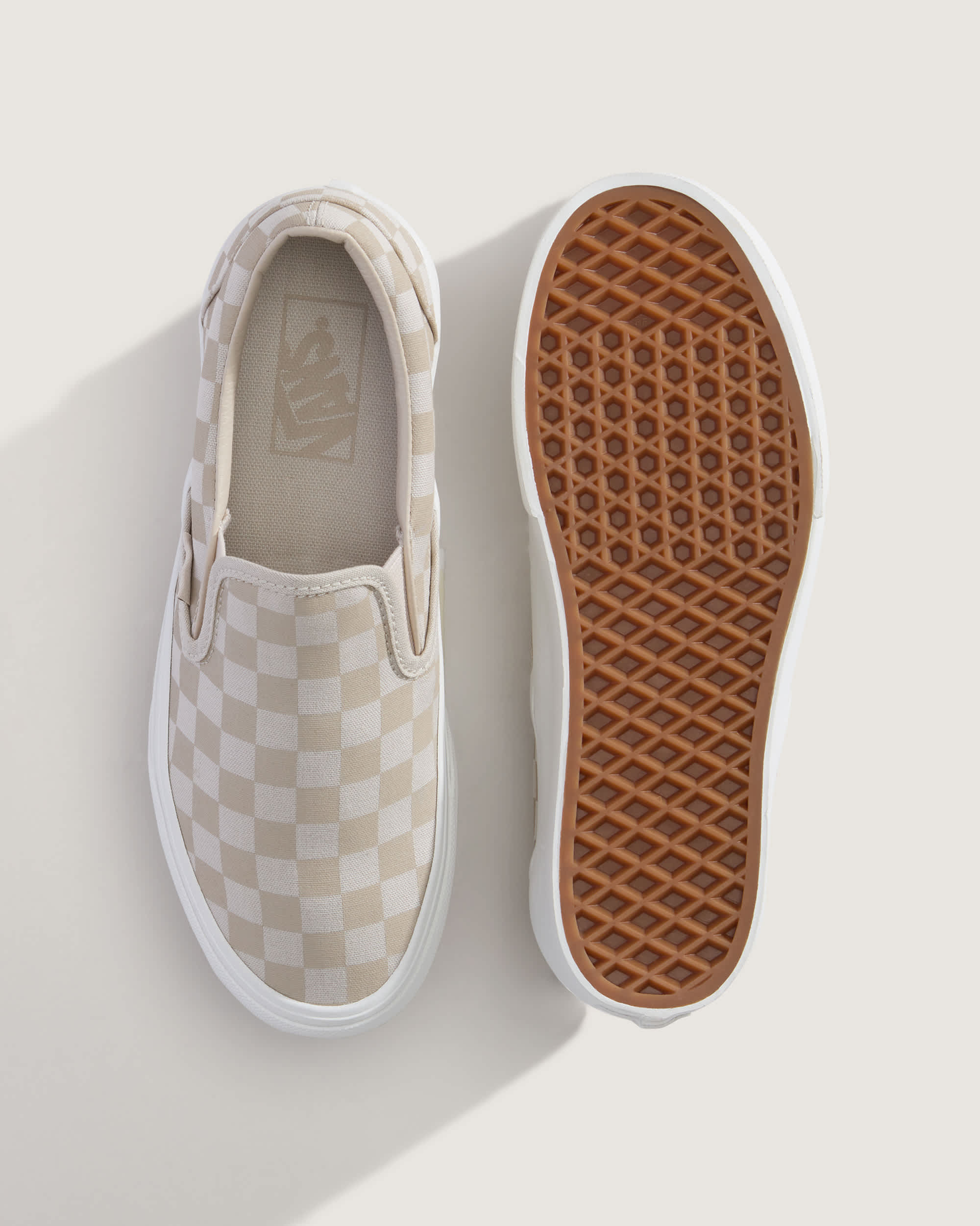 Classic SlipOn Stackform Shoes VANS Beige ALT2