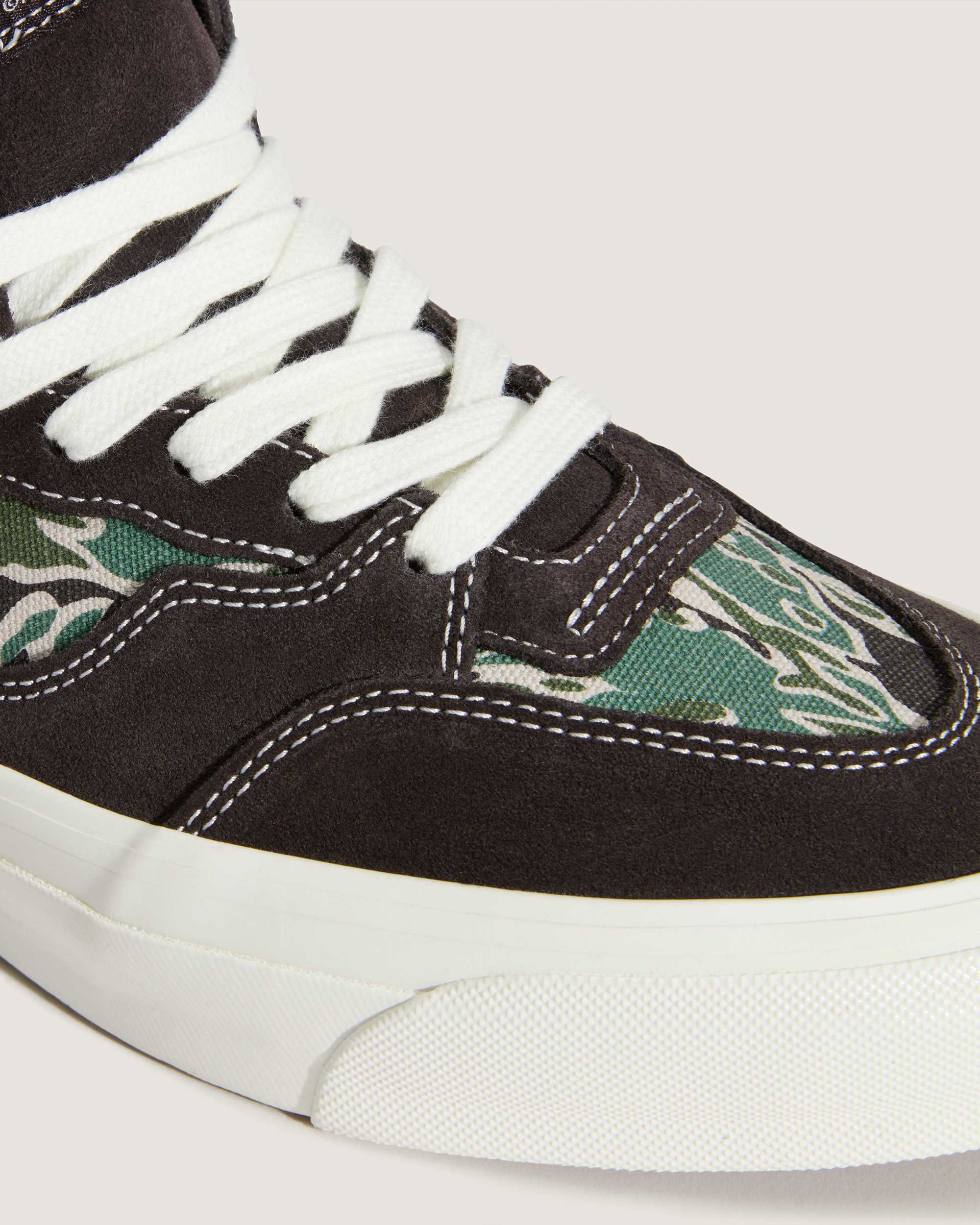 Premium Half Cab Schuhe VANS Schwarz ALT6