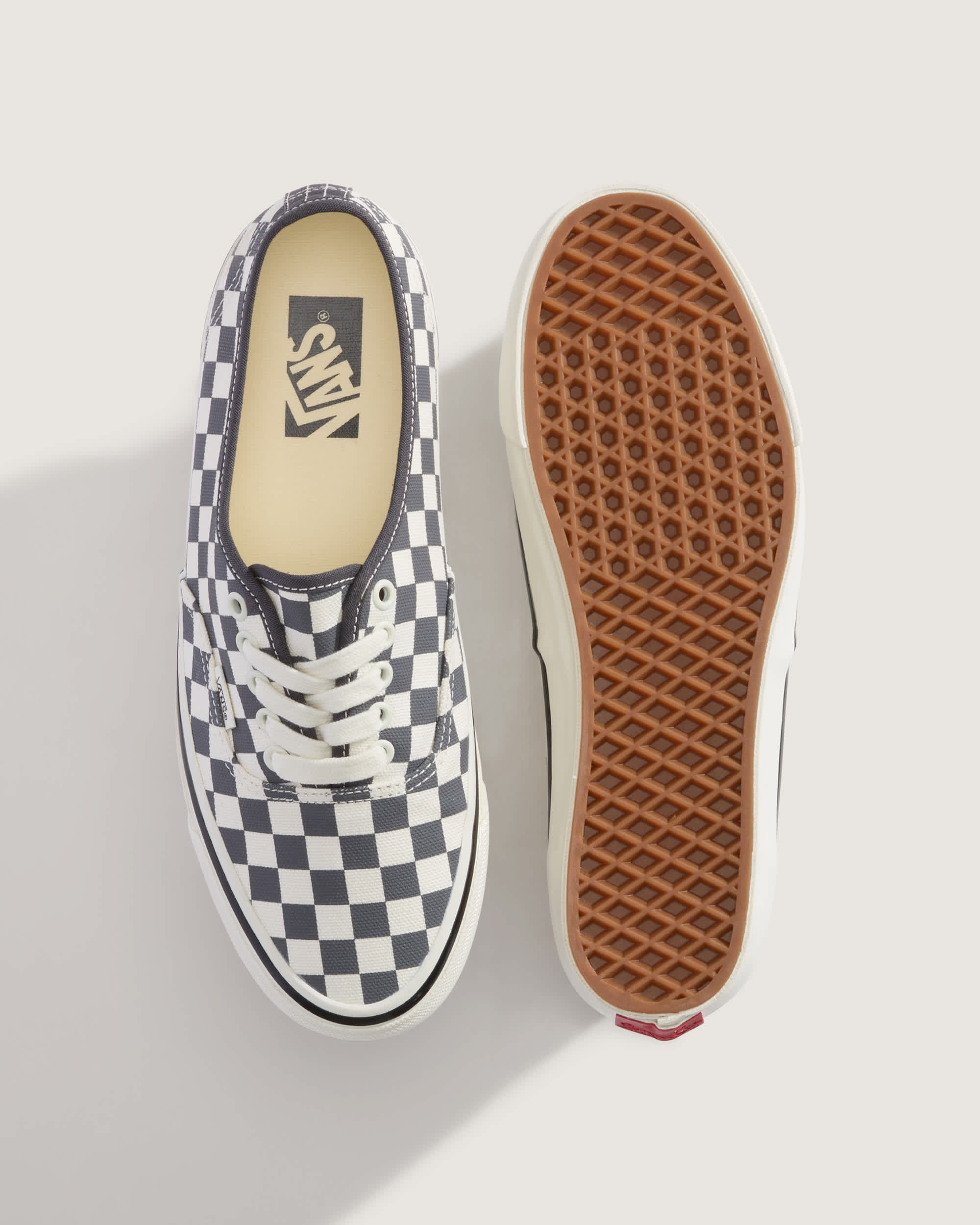 Zapatillas Premium Authentic VANS Negro ALT2