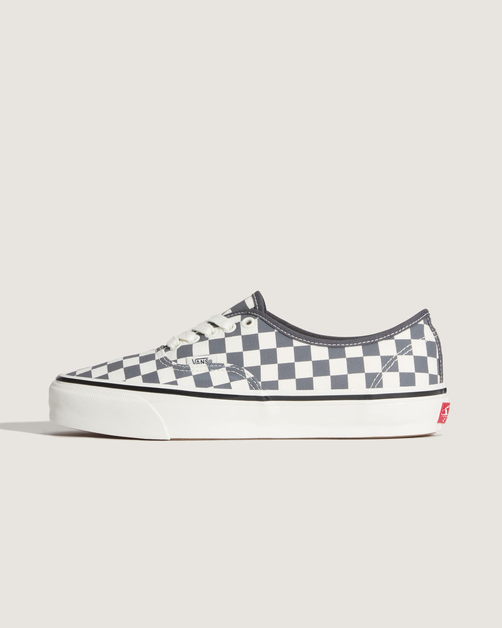 Premium Authentic Schuhe VANS Schwarz HERO