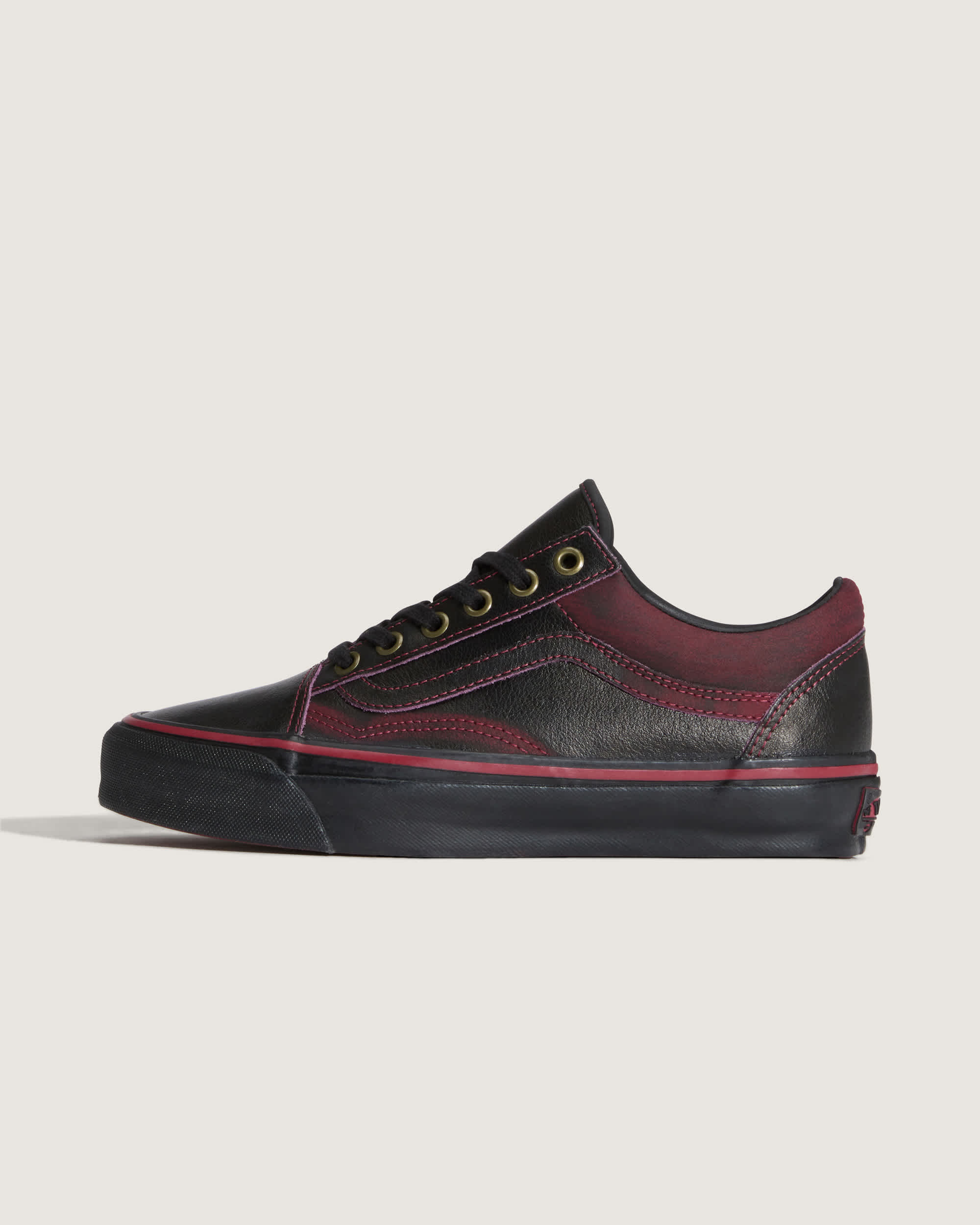Chaussures Premium Old Skool Tania VANS Rouge HERO