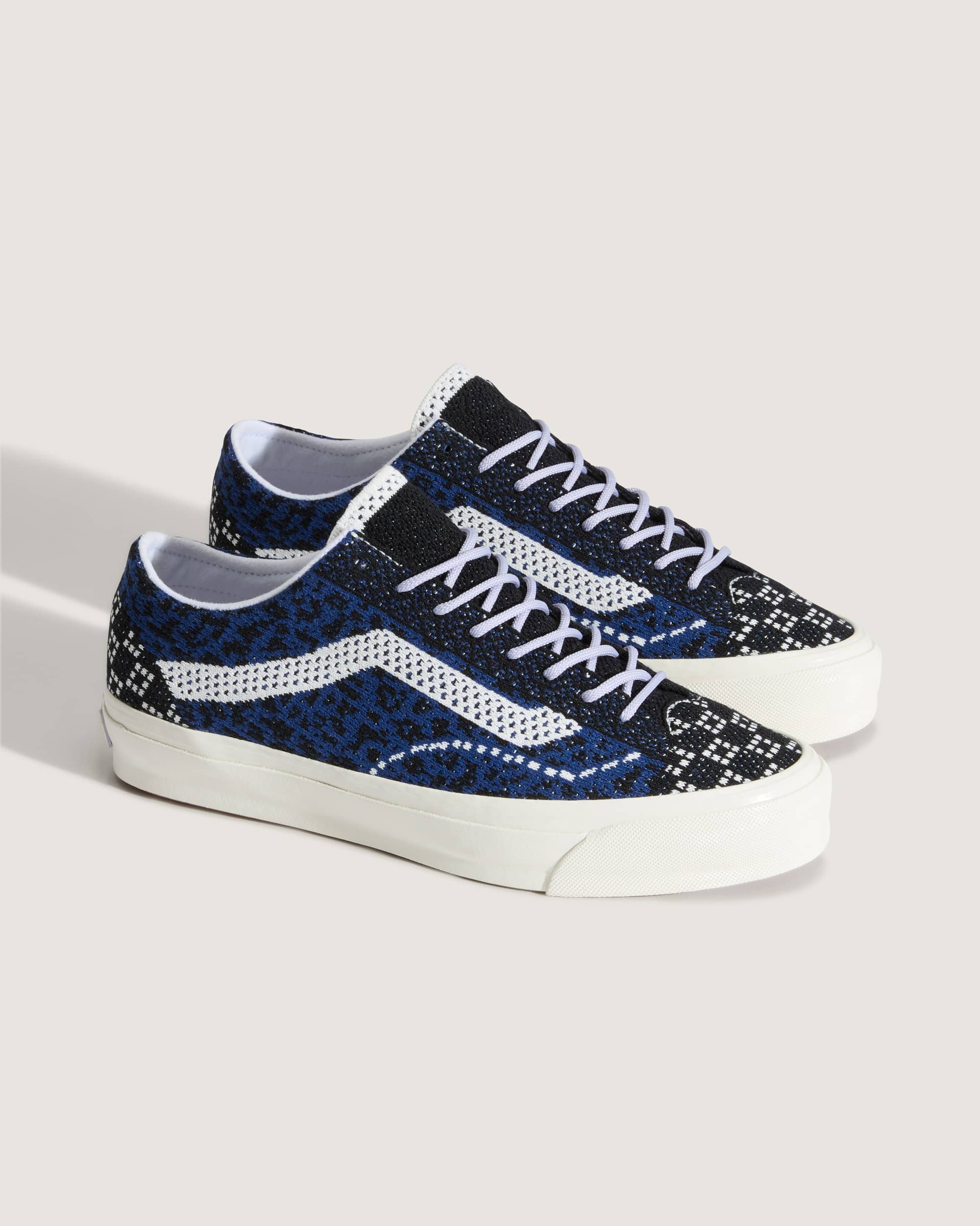 Chaussures Premium Old Skool VANS Bleu ALT1