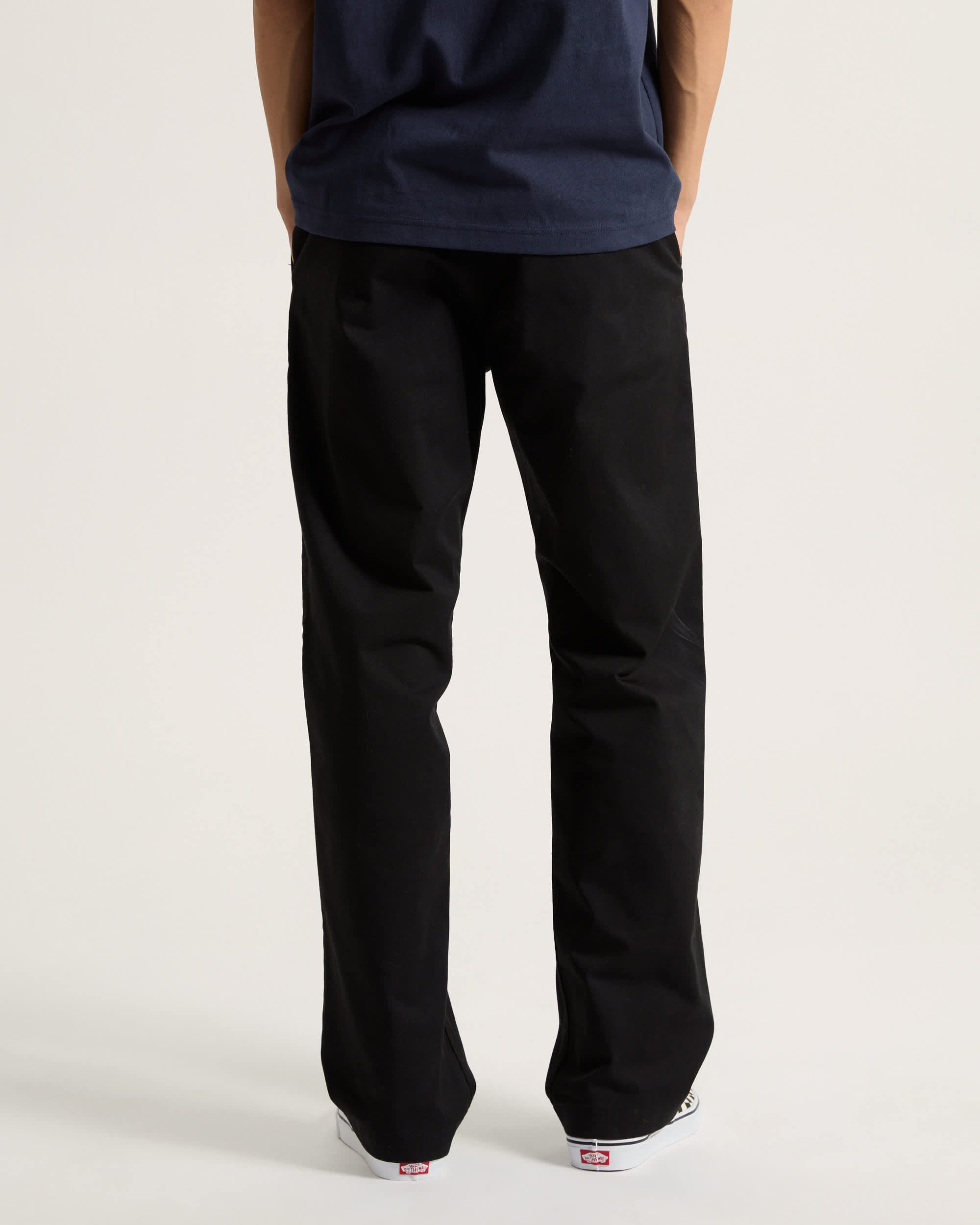 Authentic Chino Relaxed Hose VANS Schwarz ALT3