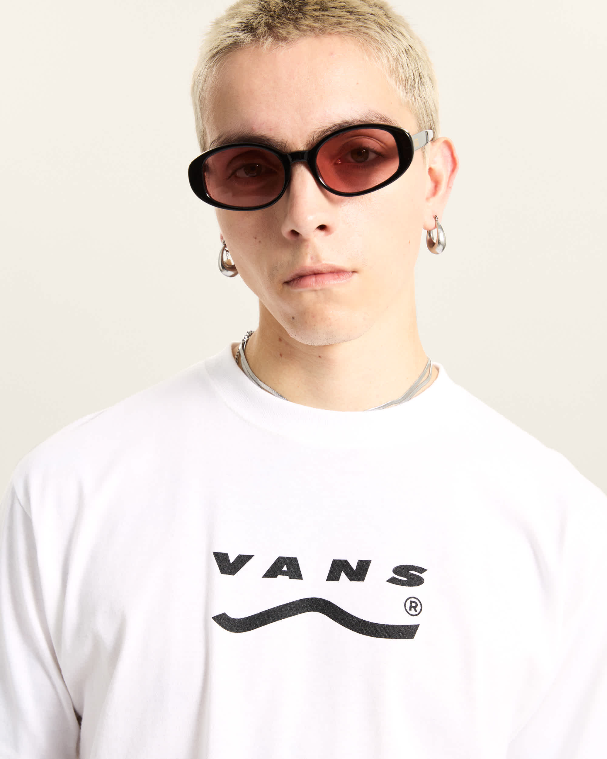 Out There Sunglasses VANS Black ALT3