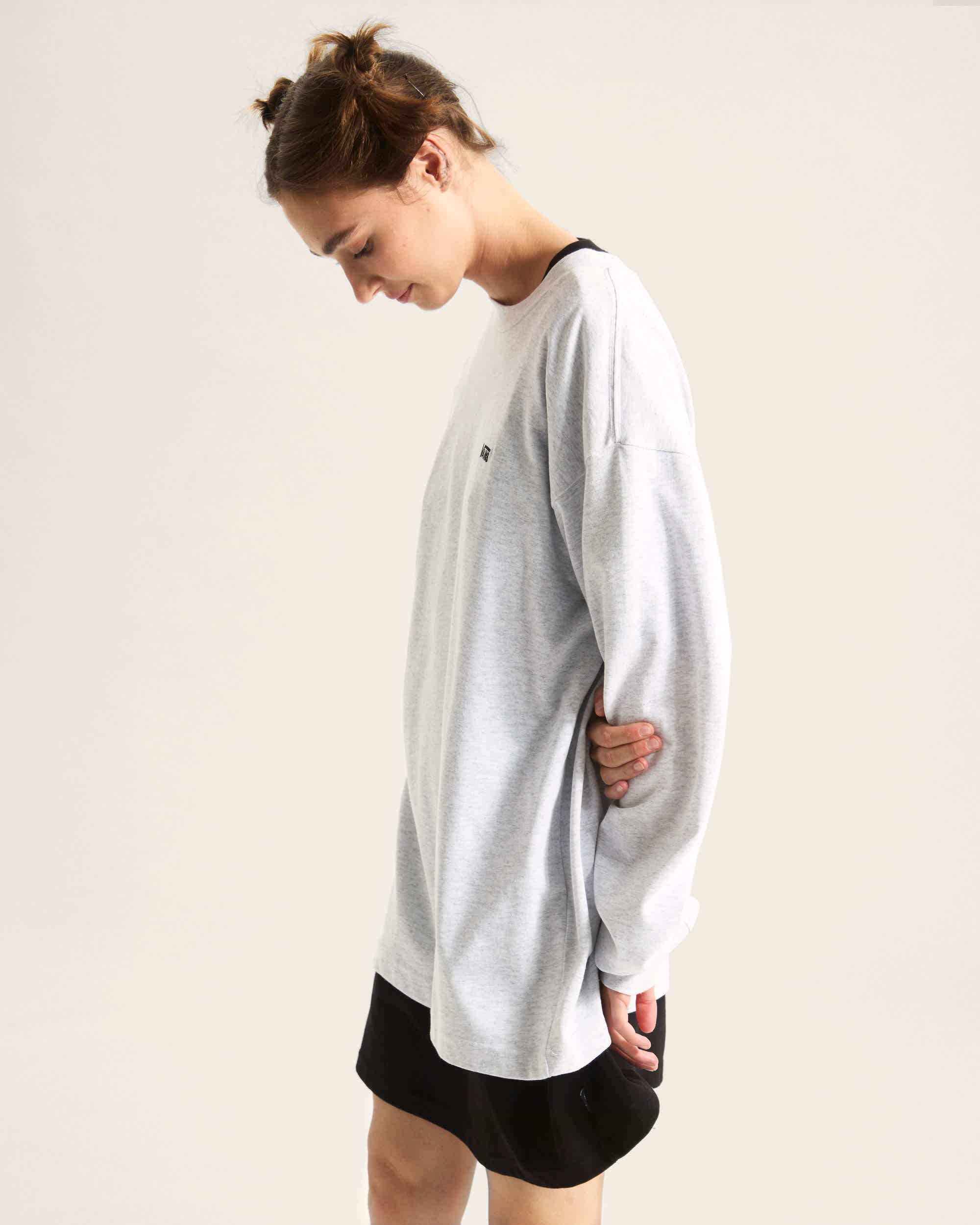 Left Chest Logo II TShirt VANS Grau ALT6