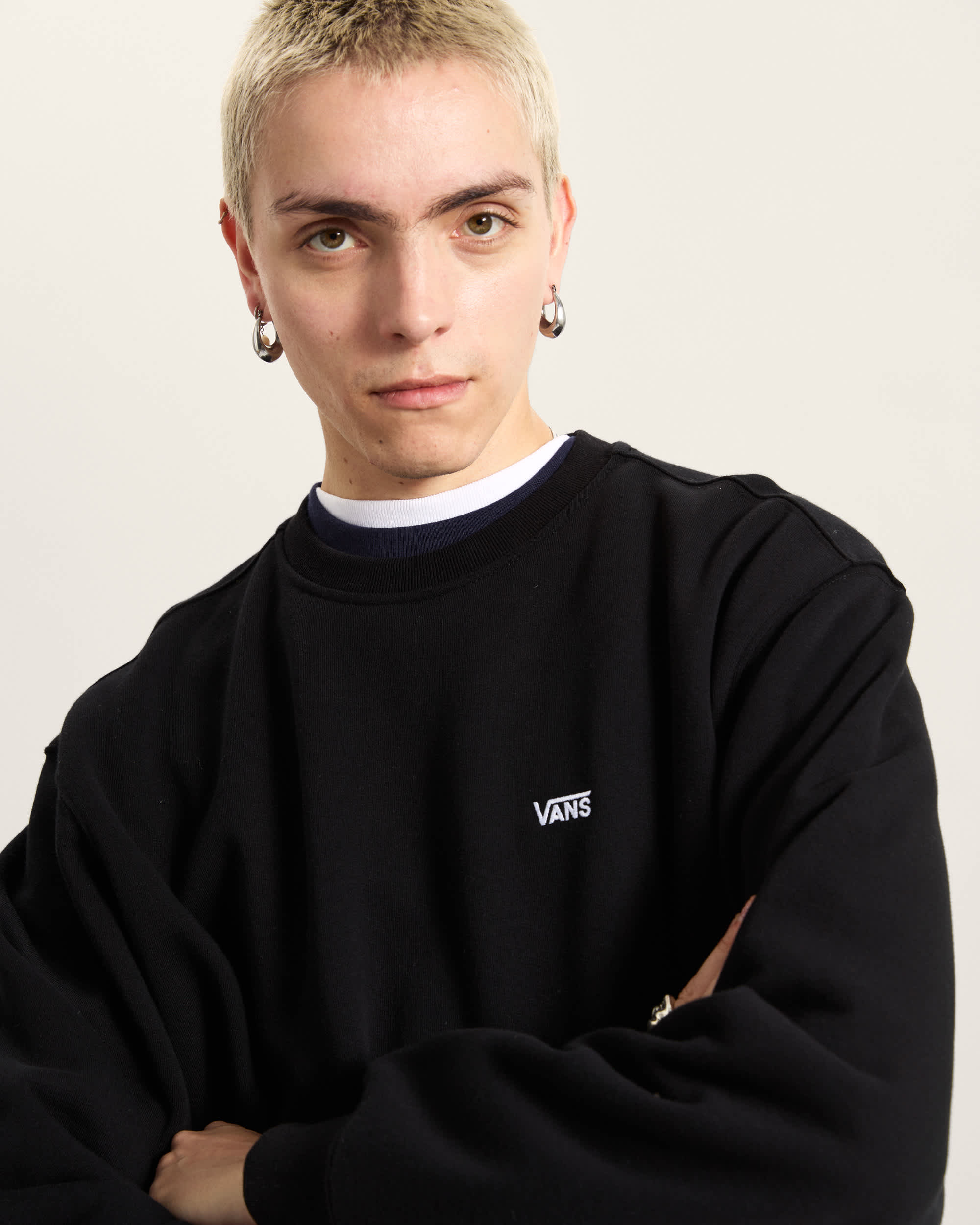 Left Chest II Sweatshirt VANS Schwarz ALT5