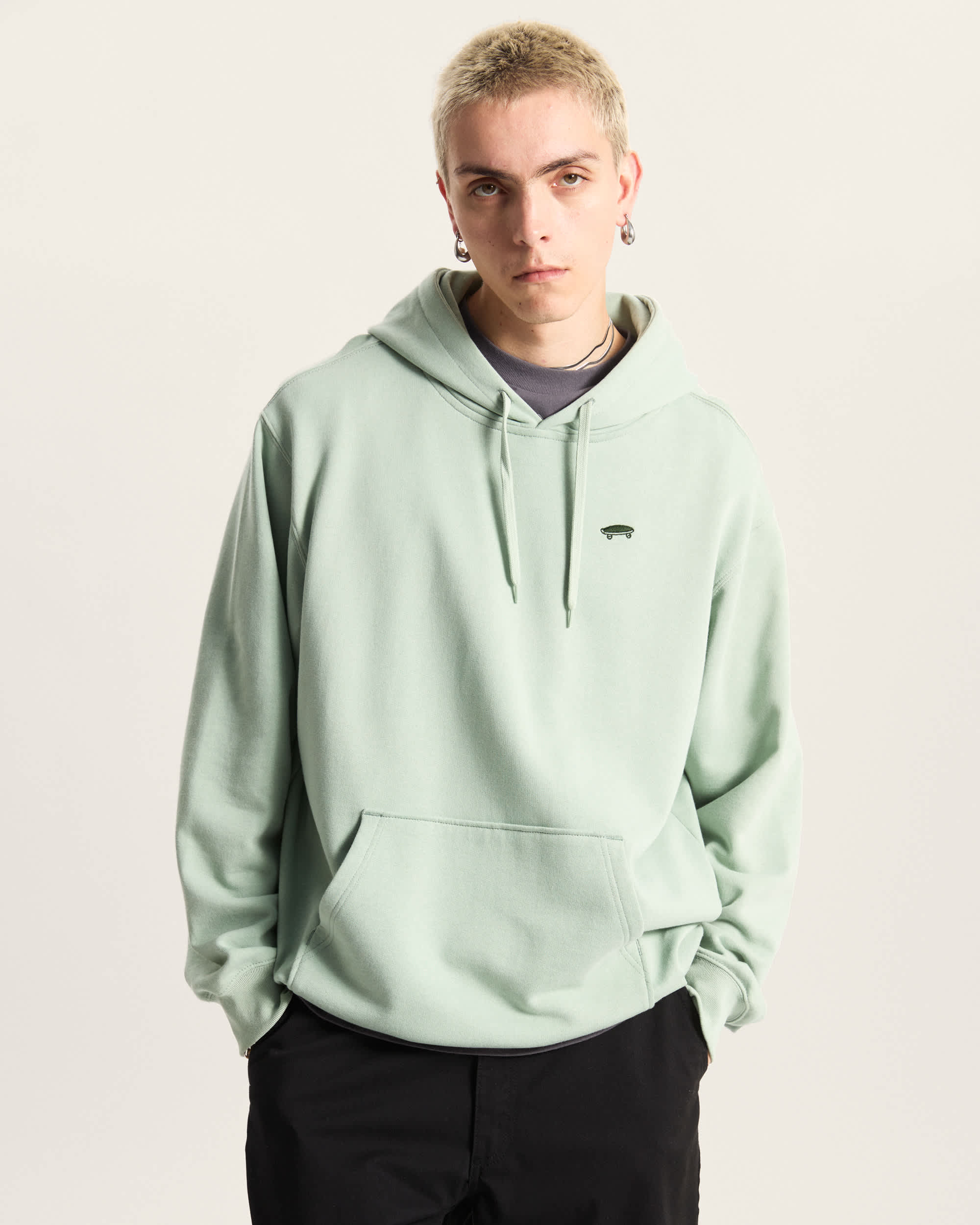 Salton Loose Hoodie VANS Grn ALT2