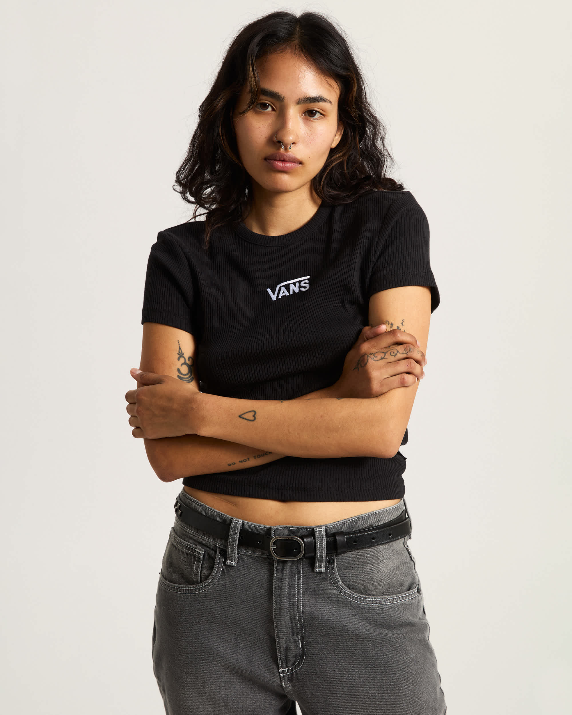 Tshirt Cameron VANS Preto ALT2