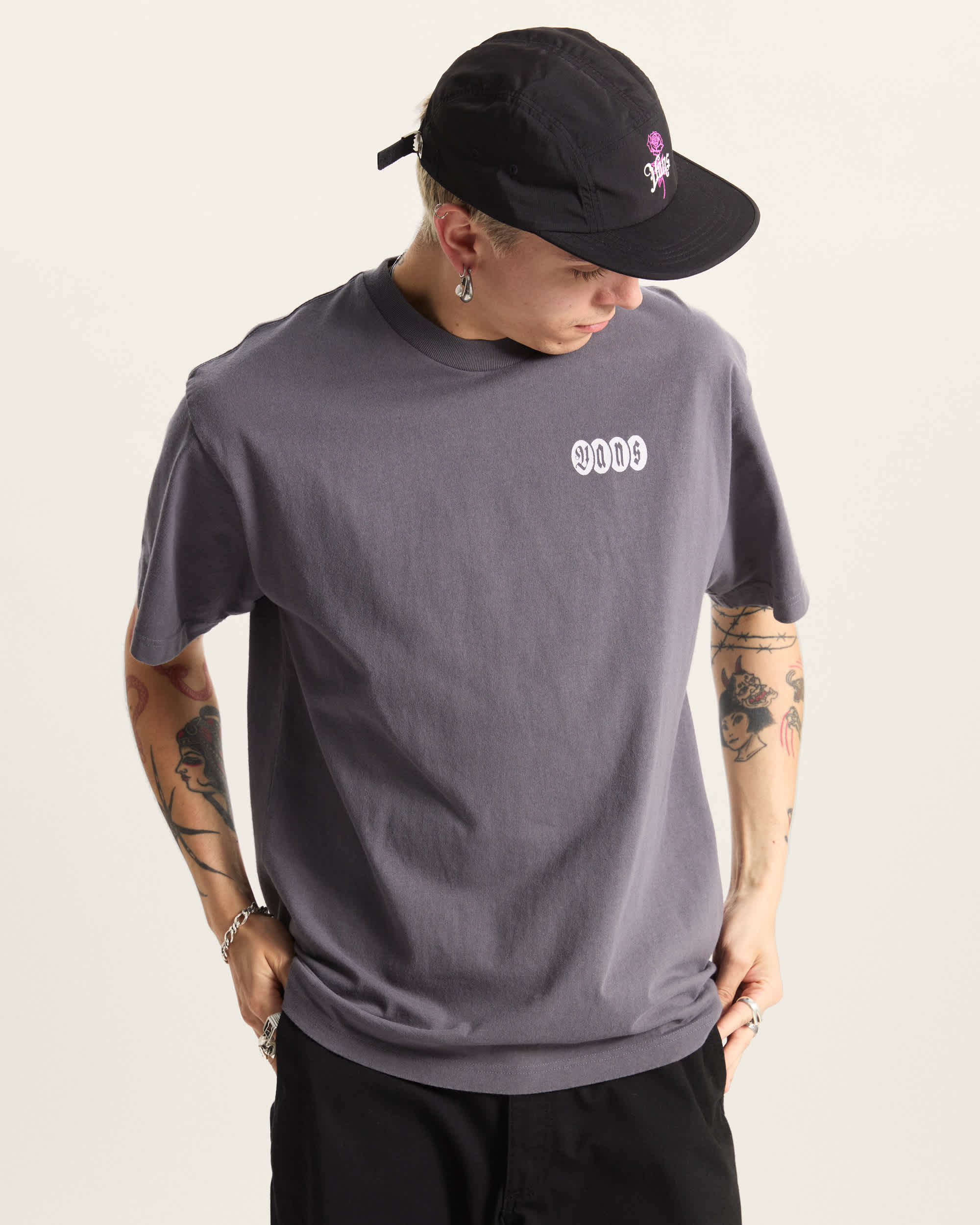 Tshirt Earthbound VANS Gris ALT2