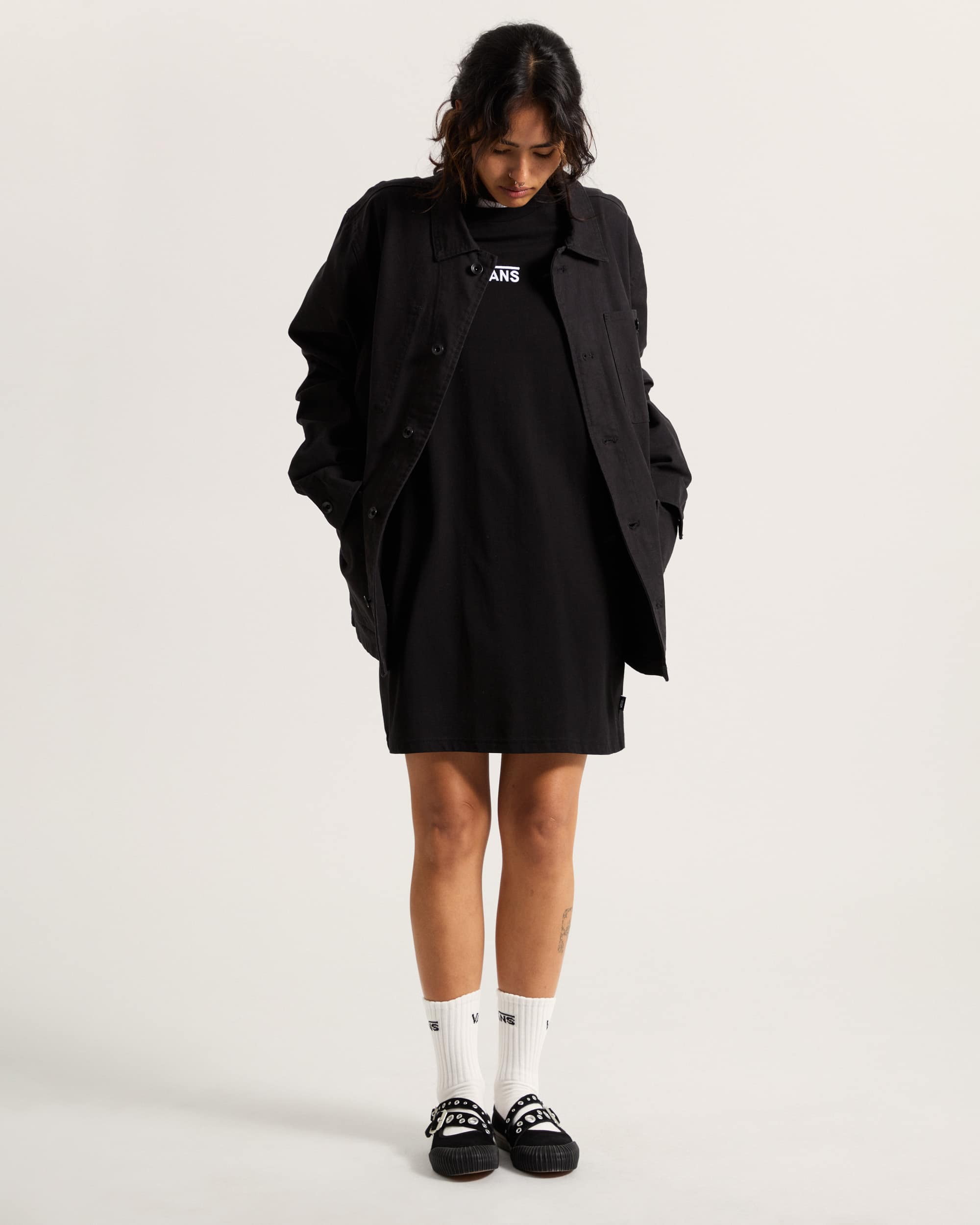 Center Vee TShirtKleid VANS Schwarz ALT6