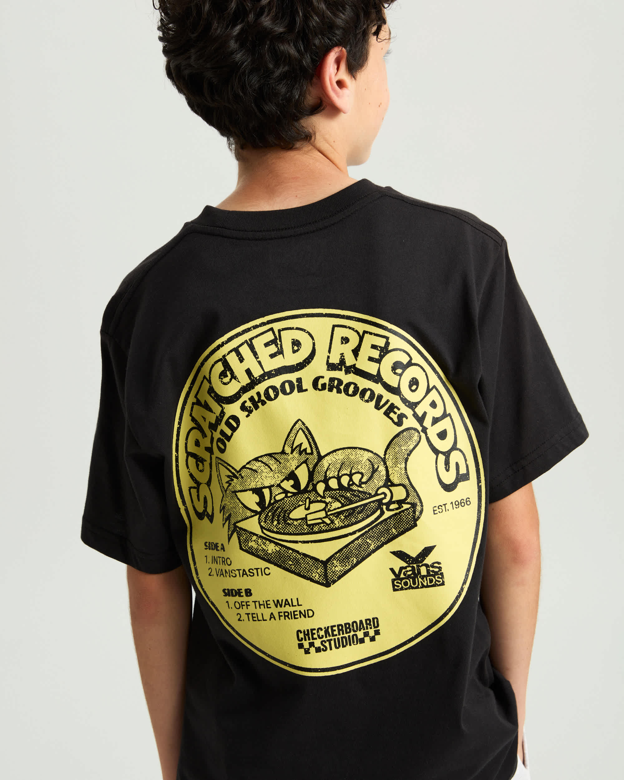 Kinder Scratched Records TShirt 814 Jahre VANS Schwarz ALT3