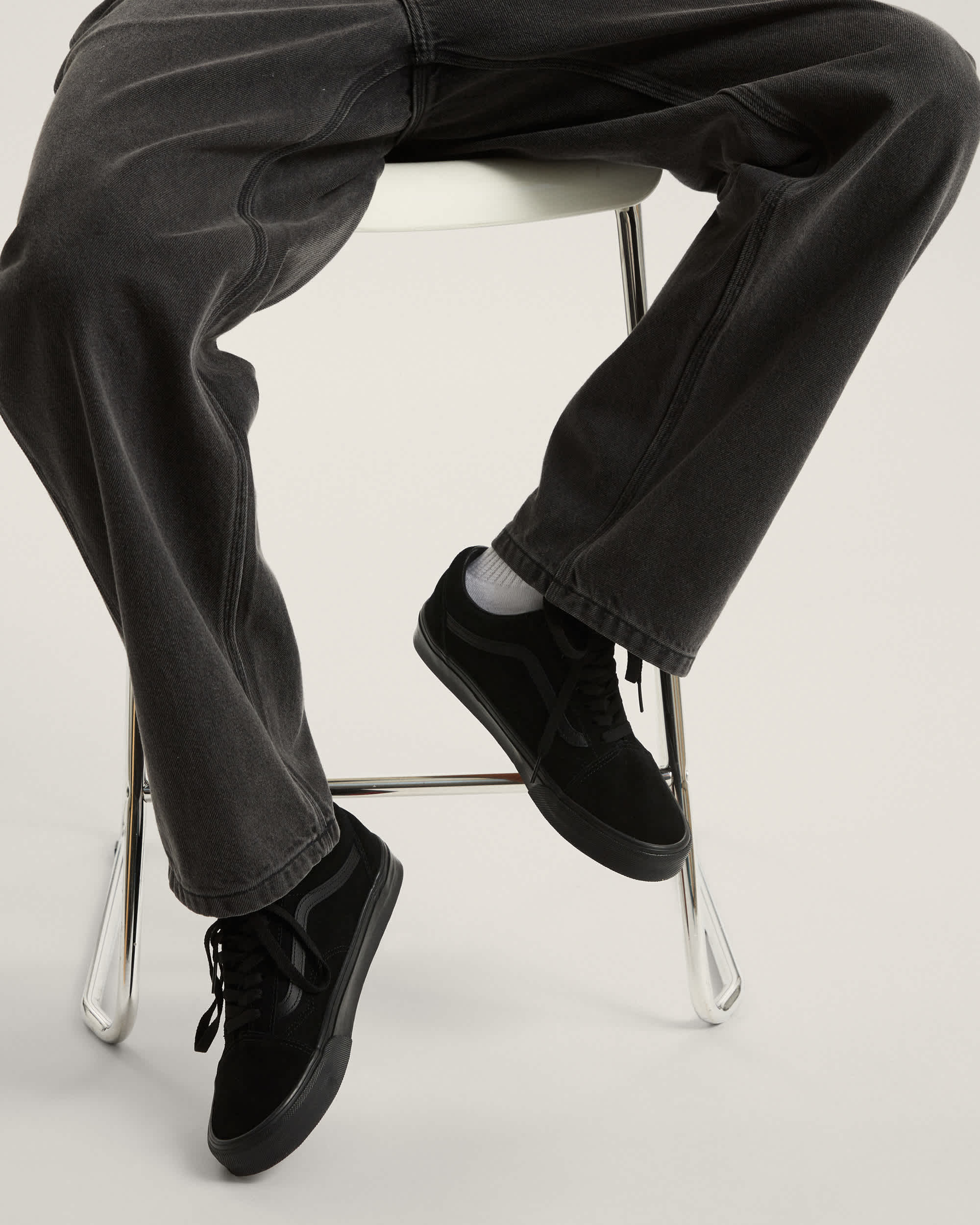 Buty Suede Old Skool VANS Czarny ALT6