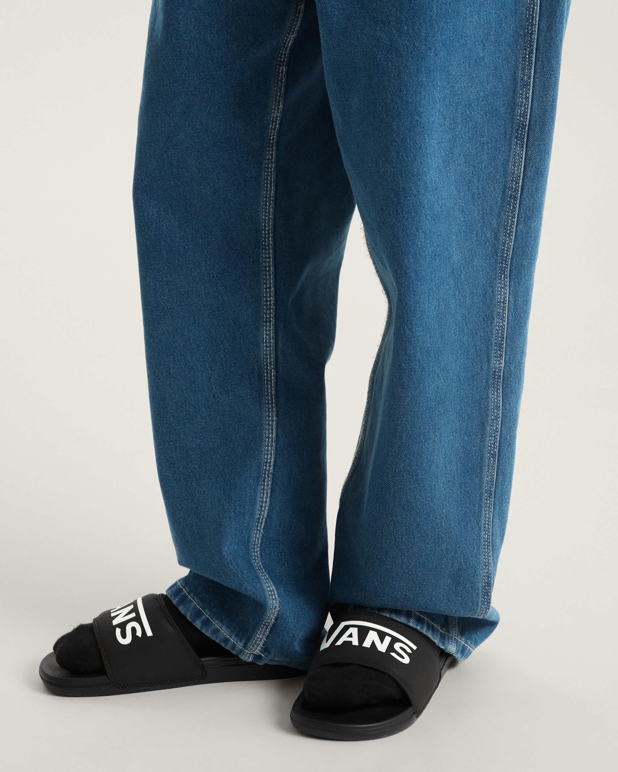 MTE La Costa Pantoletten VANS Schwarz ALT4