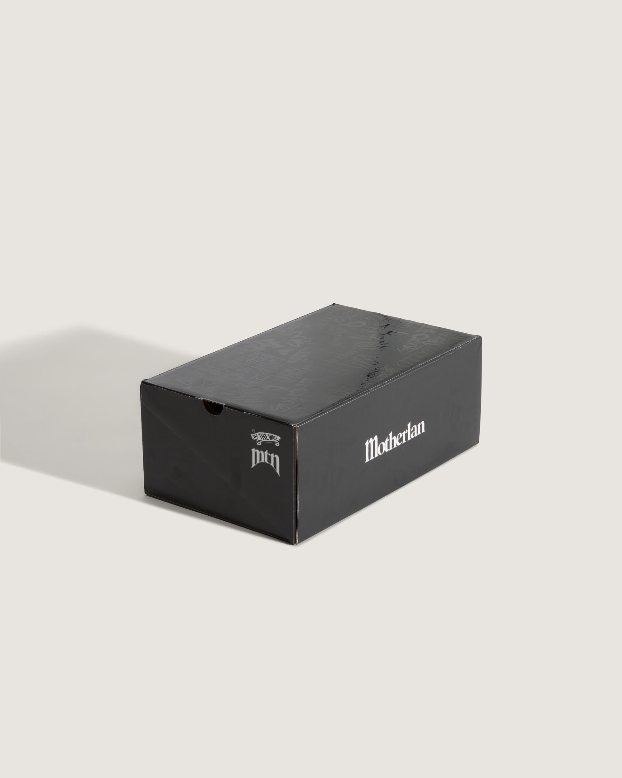 Premium Old Skool OTW x Motherlan VANS Noir ALT9