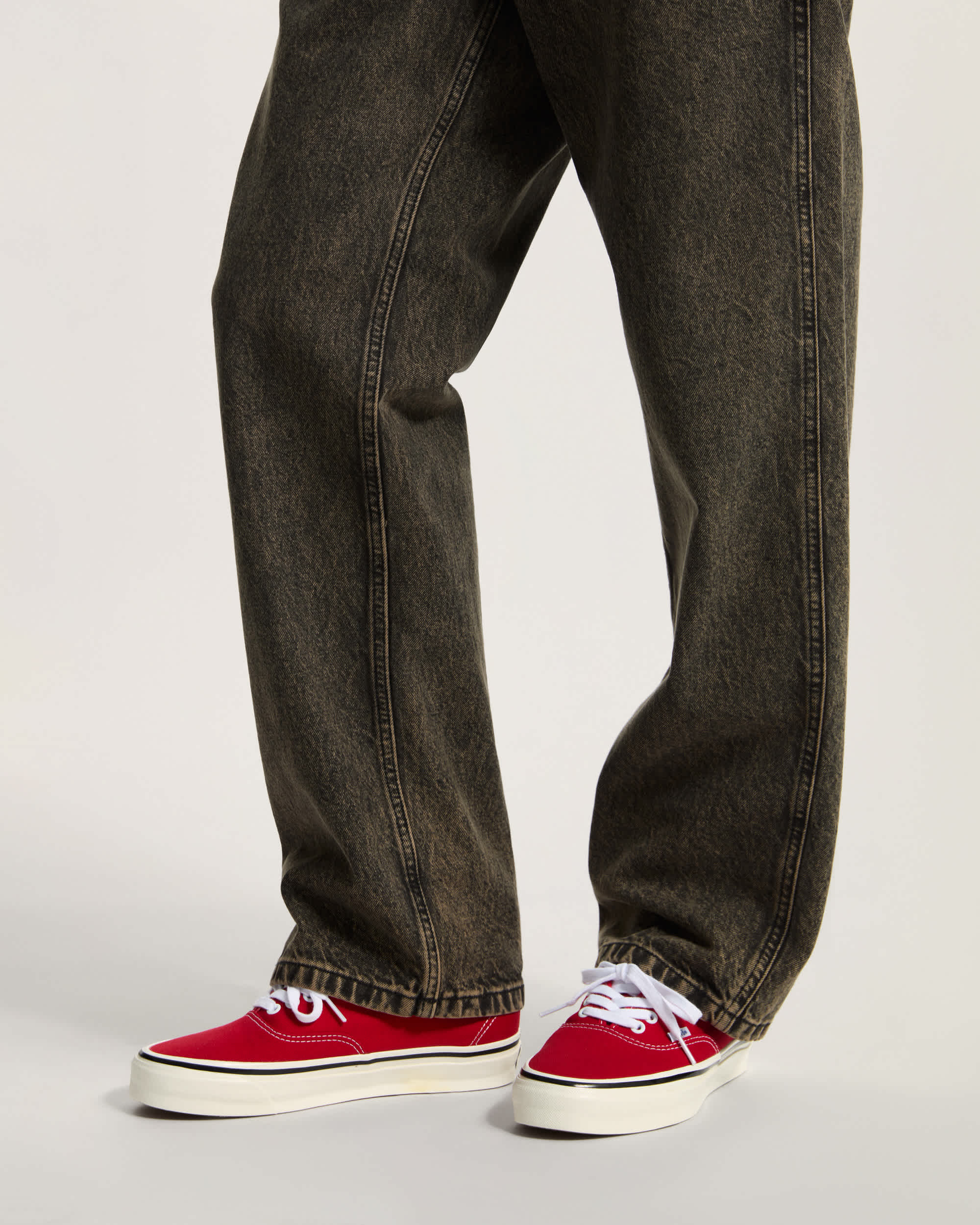 Premium Authentic 44 Schuhe VANS Rot ALT4