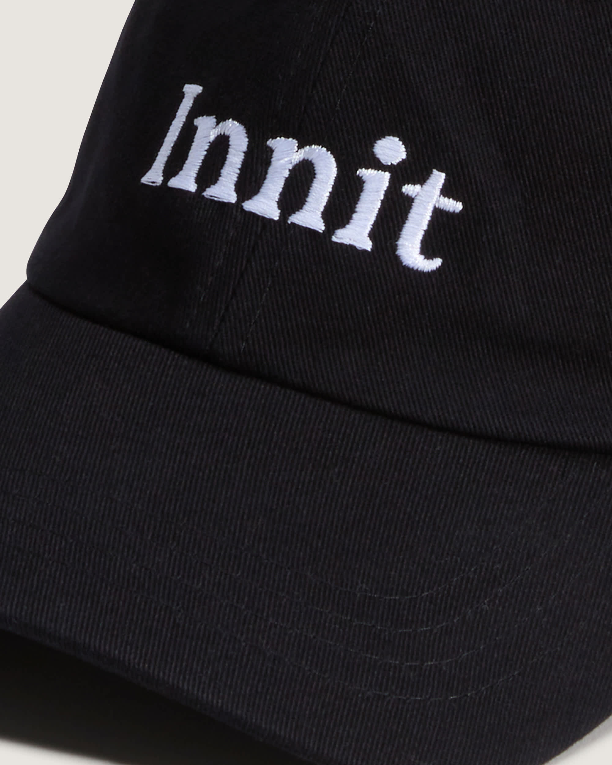 Innit Curved Bill Jockey Hat VANS Black ALT2