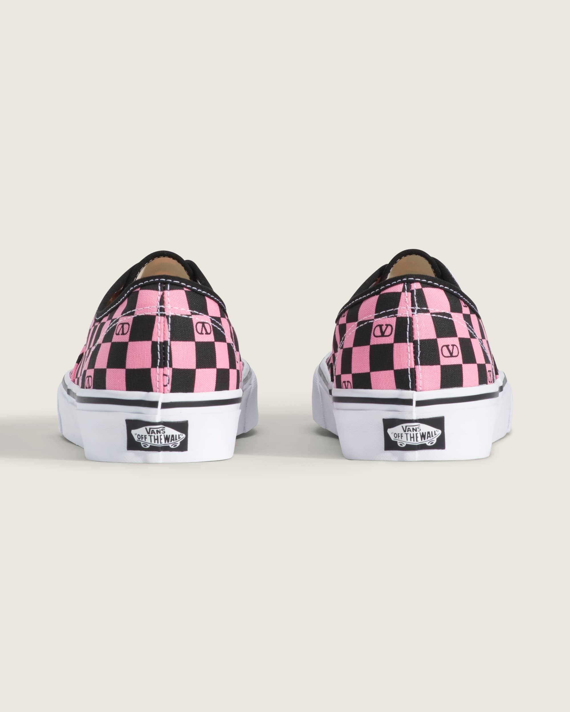 Valentino Garavani en Vans Authentic Checkerboard VANS Roze ALT4