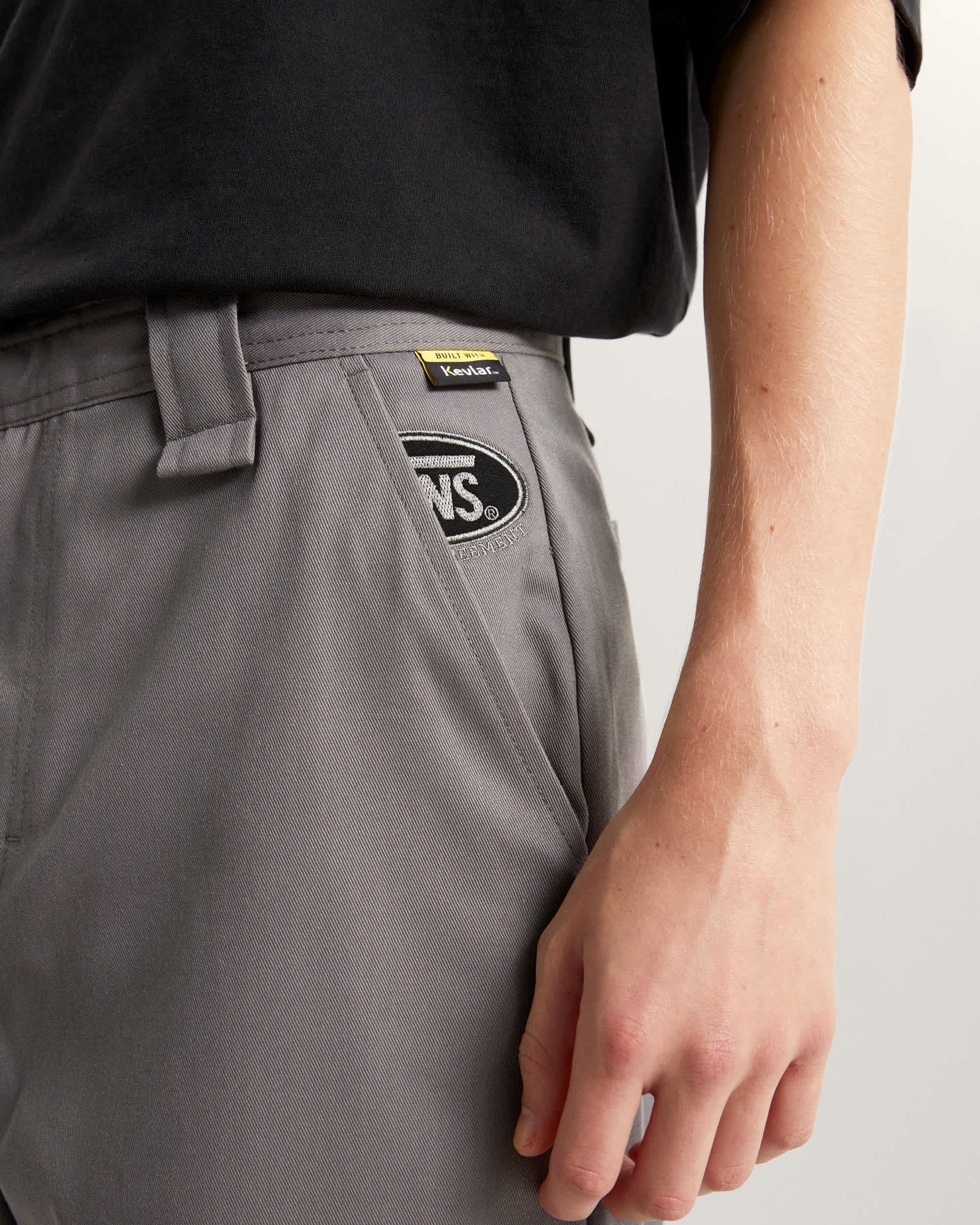 Act Of Disagreement Abrasion Hose VANS Grau ALT6