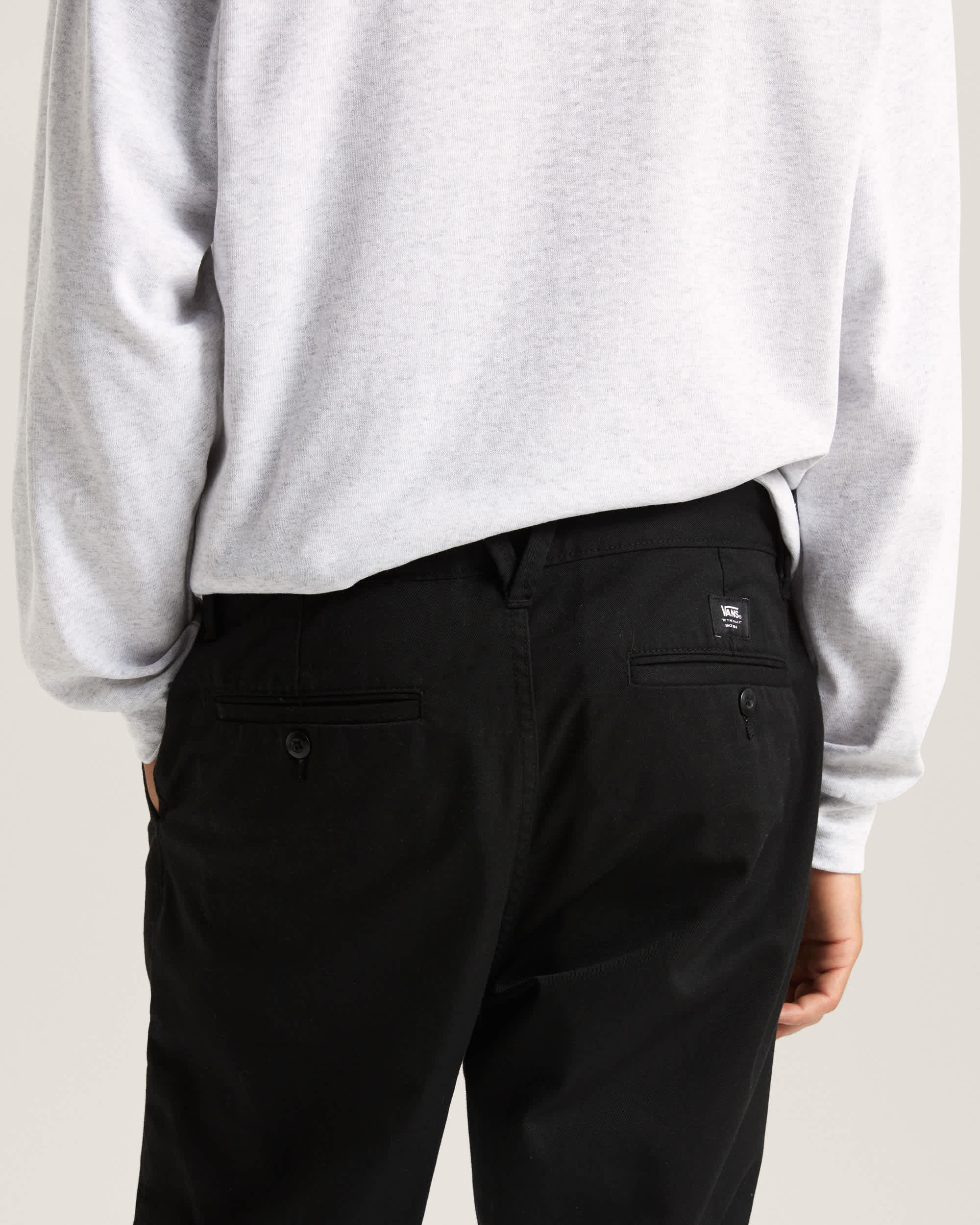 Authentic Chino Loose Hose VANS Schwarz ALT7