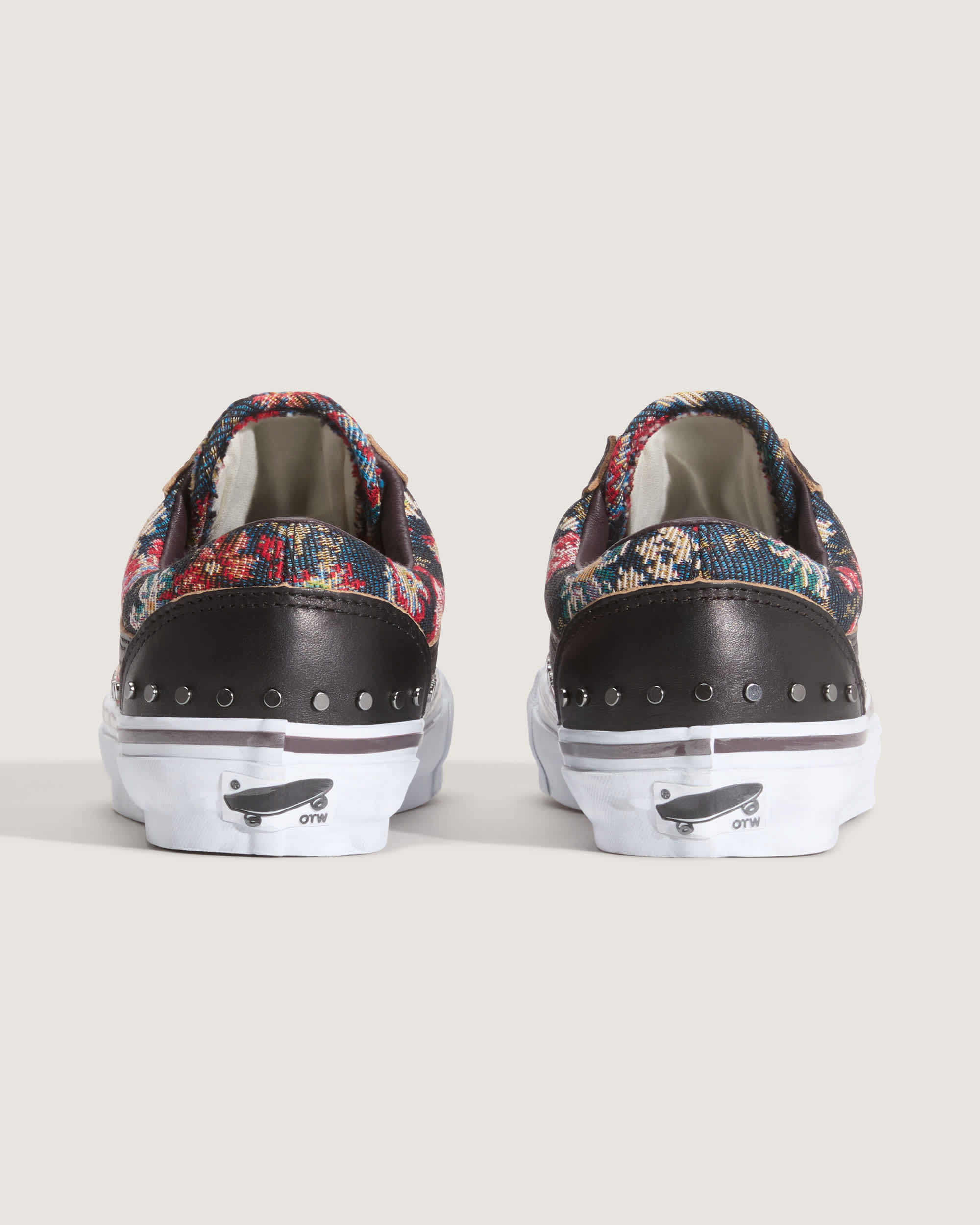 OTW Old Skool 36 Vibram VANS Noir ALT3