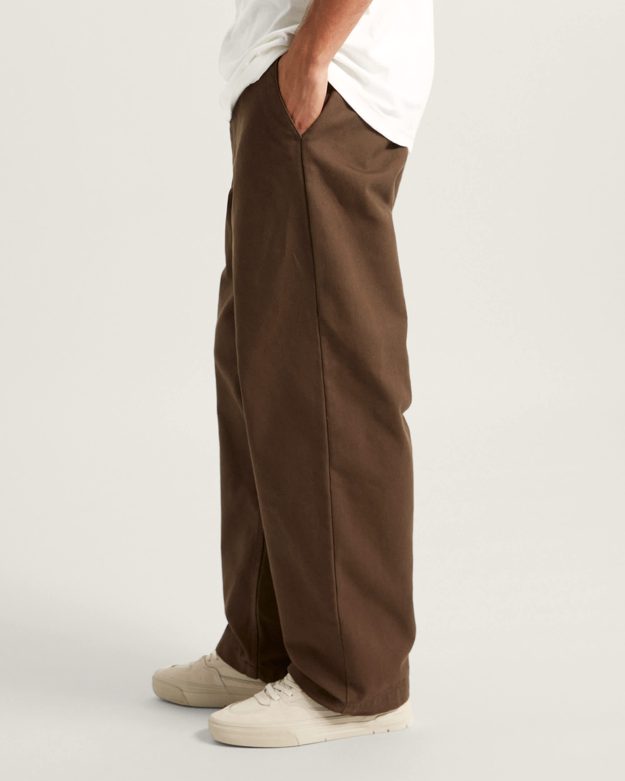 Skate Loose Atiba Haze Hose VANS Braun ALT4