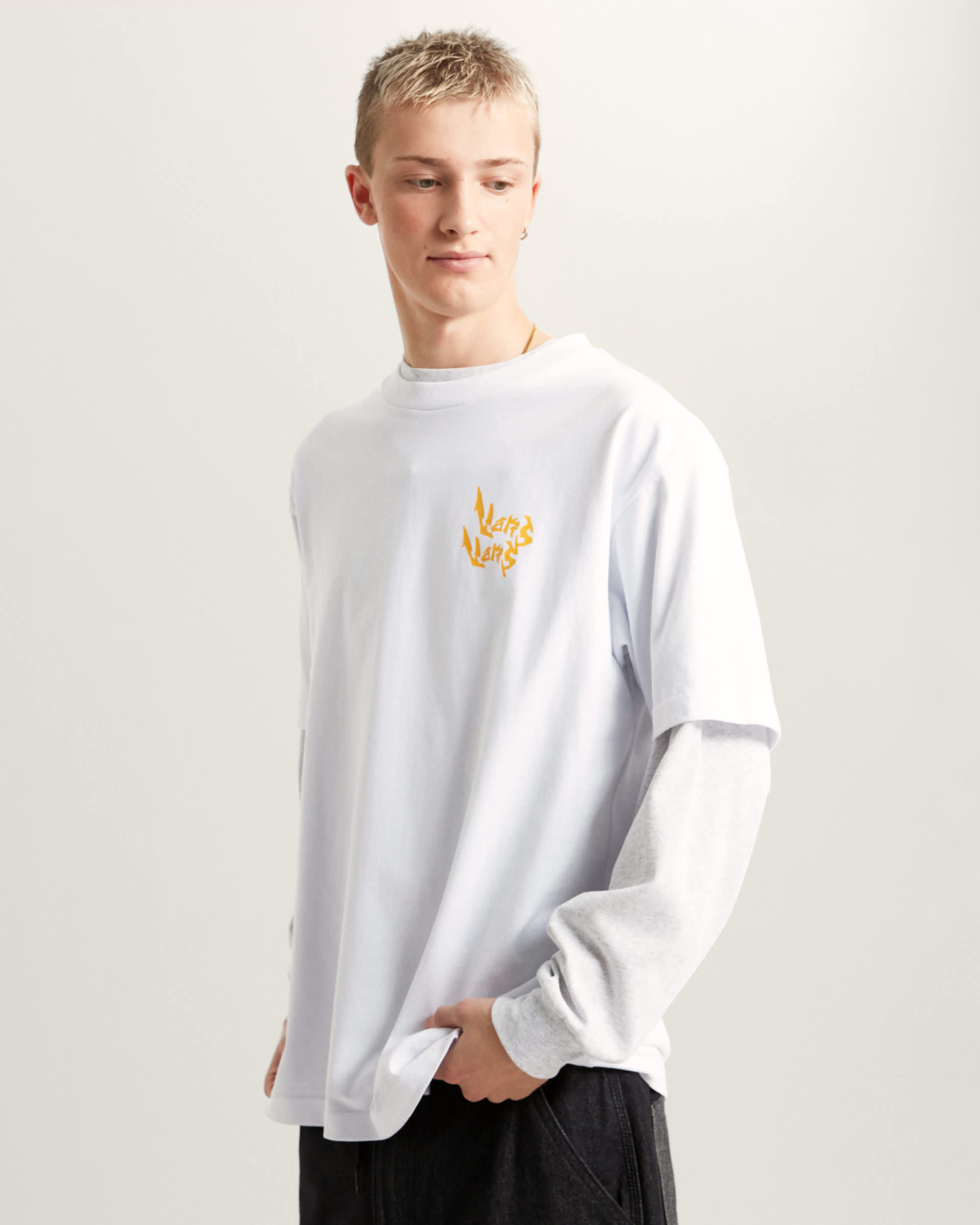 Heavy Thinker Loose Fit KurzarmTShirt VANS Wei ALT2