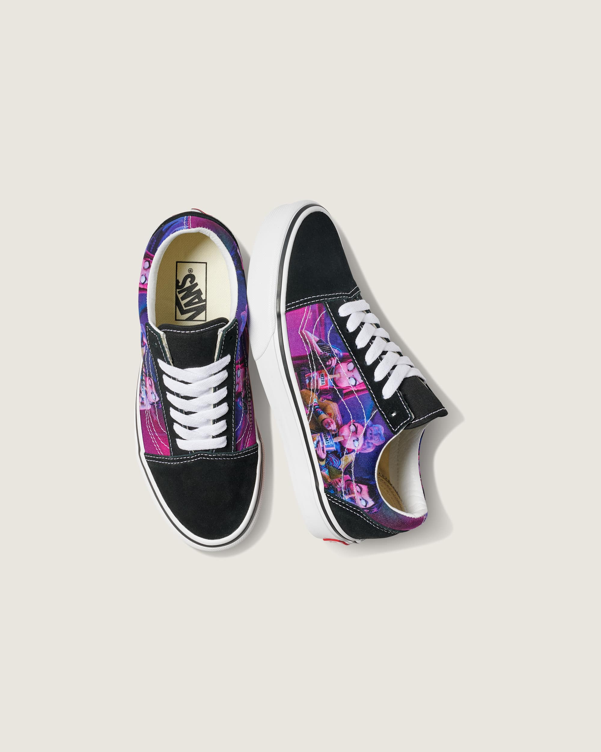 Scarpe Bambinoa Old Skool KPop Demon Hunters 814 anni VANS Nero ALT4