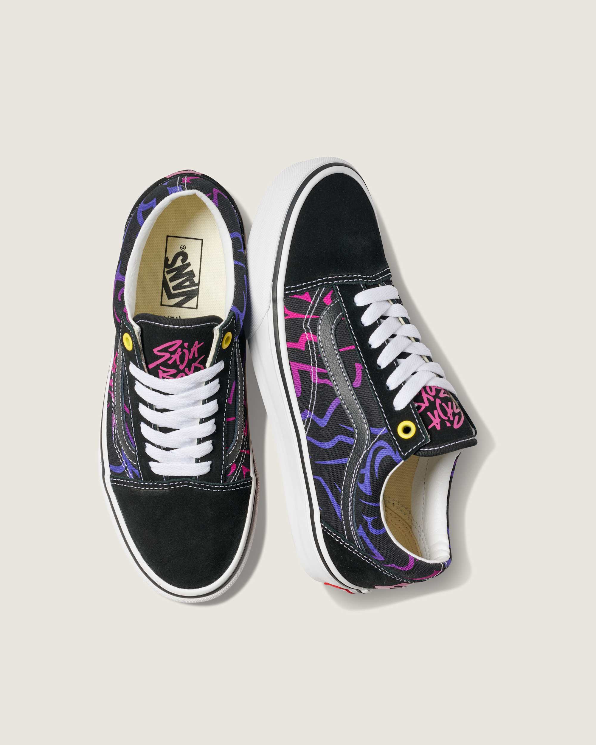 Scarpe Old Skool KPop Demon Hunters VANS NeroRosa ALT4