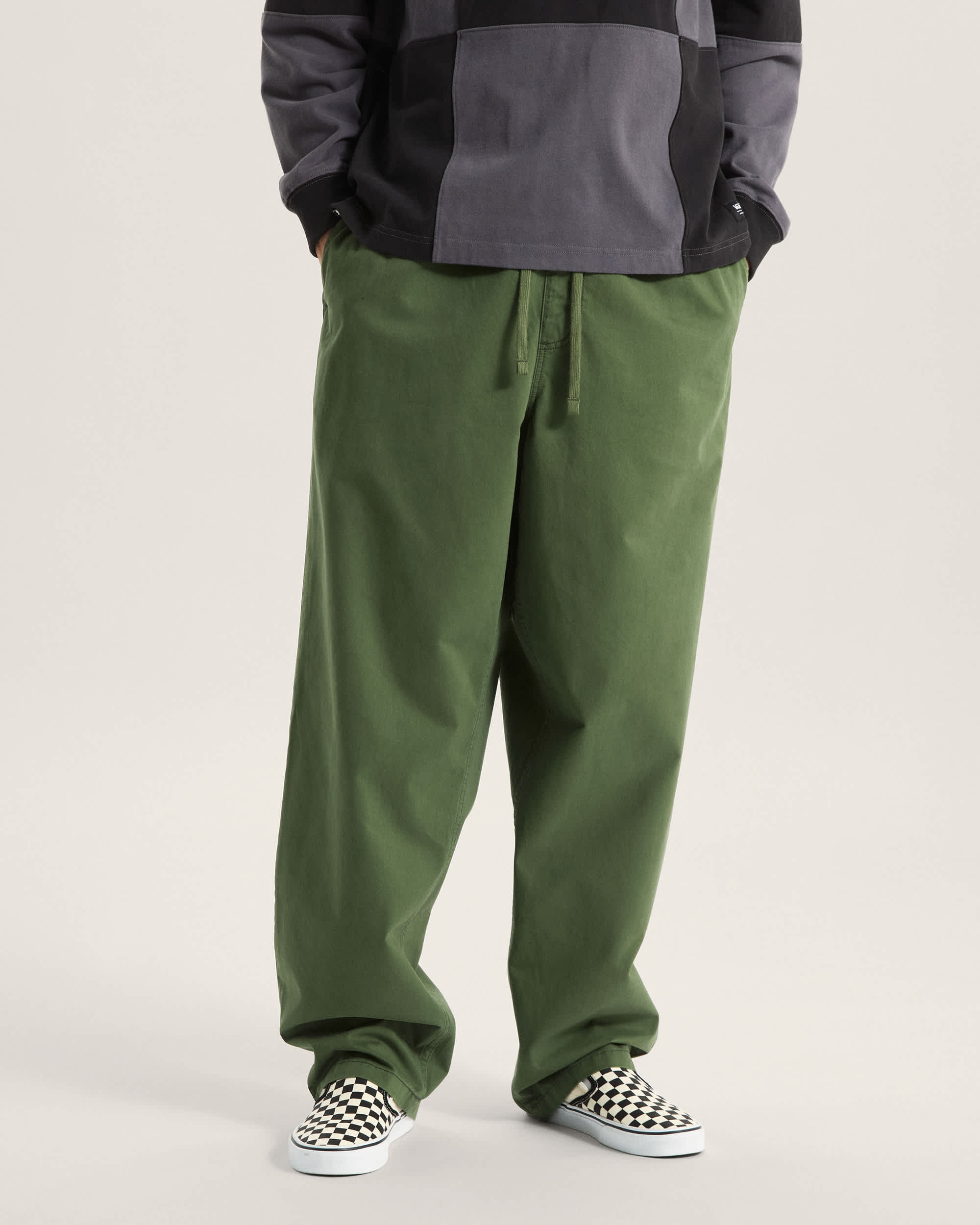 Schmal zulaufende Range BaggyHose VANS Grn ALT2