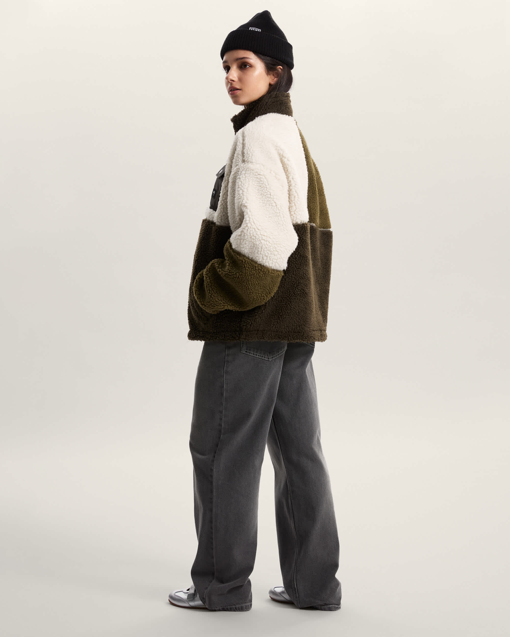 Forro polar de pelo largo con bloques de color Wren VANS Beis ALT5