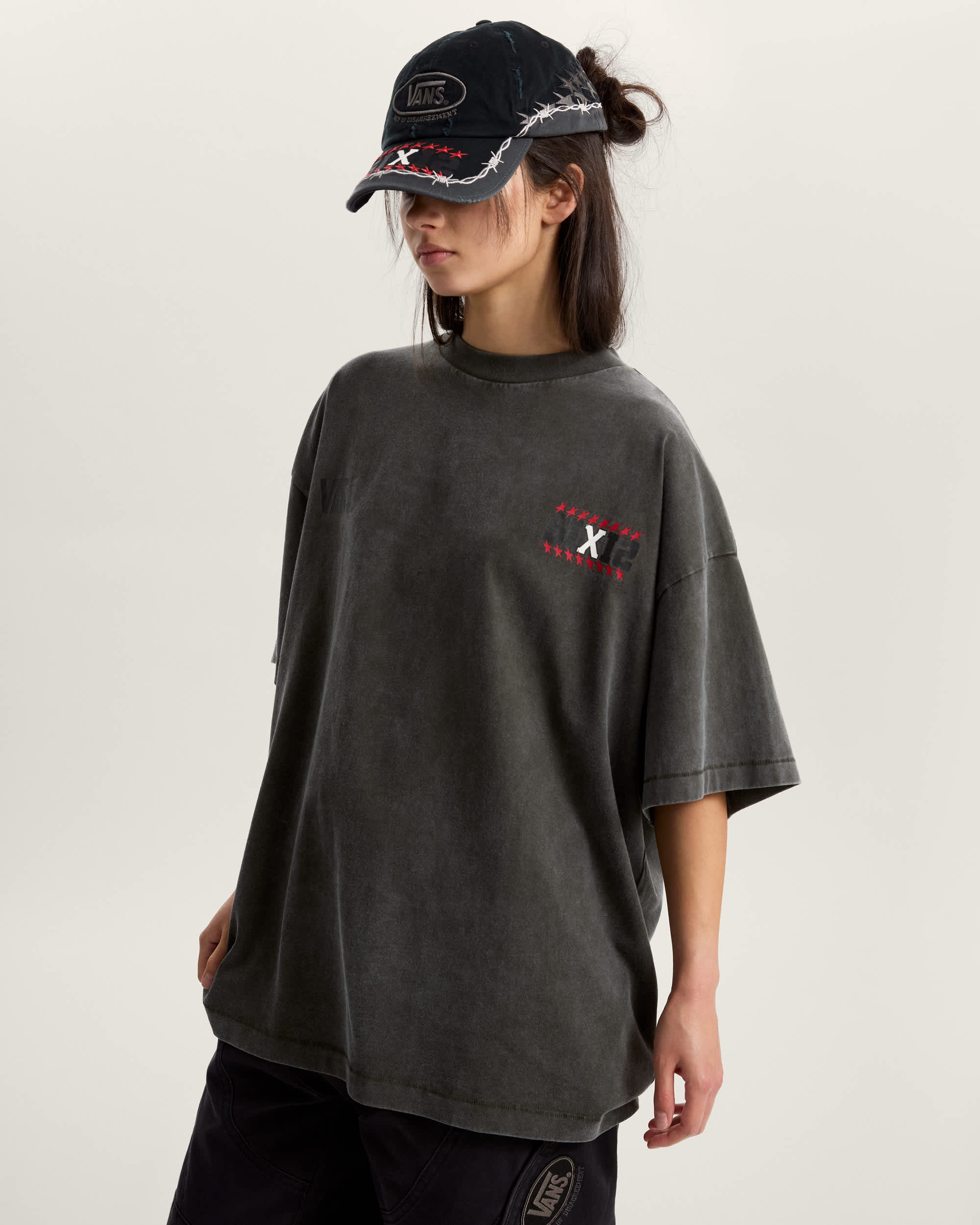 Act Of Disagreement Ramp TShirt VANS Schwarz ALT2