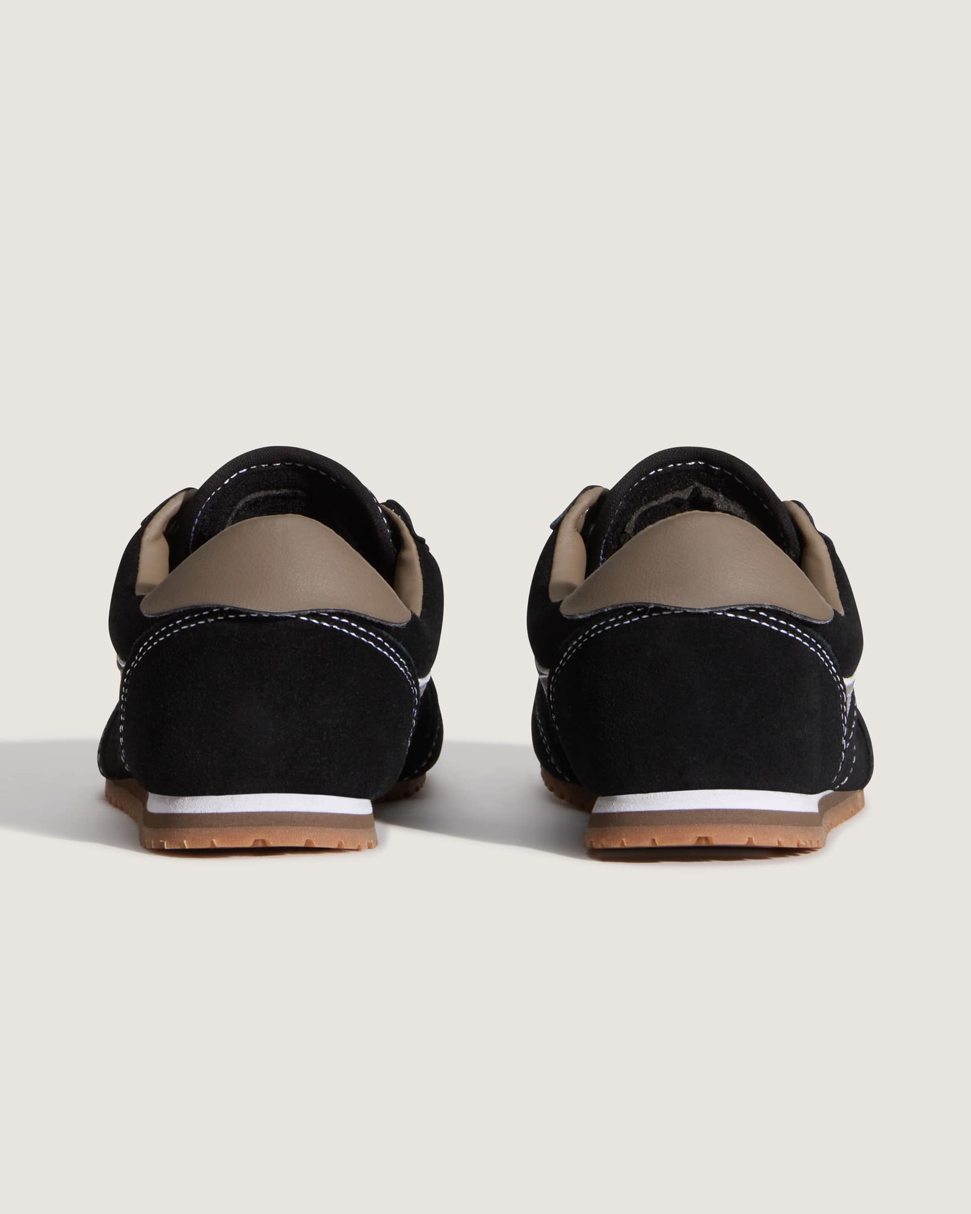 Super Lowpro Shoes VANS Black ALT3