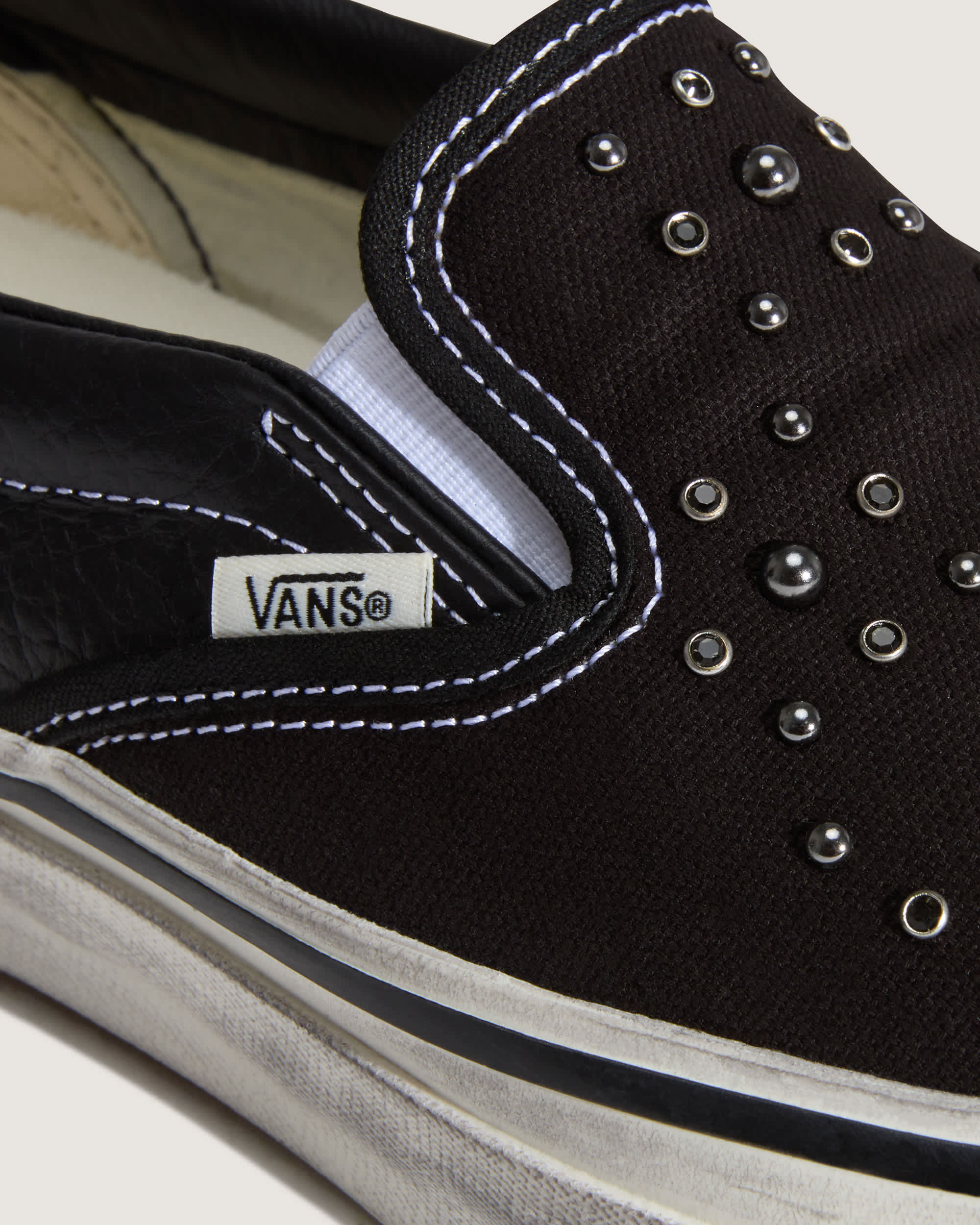Scarpe Premium Classic SlipOn VANS Nero ALT6
