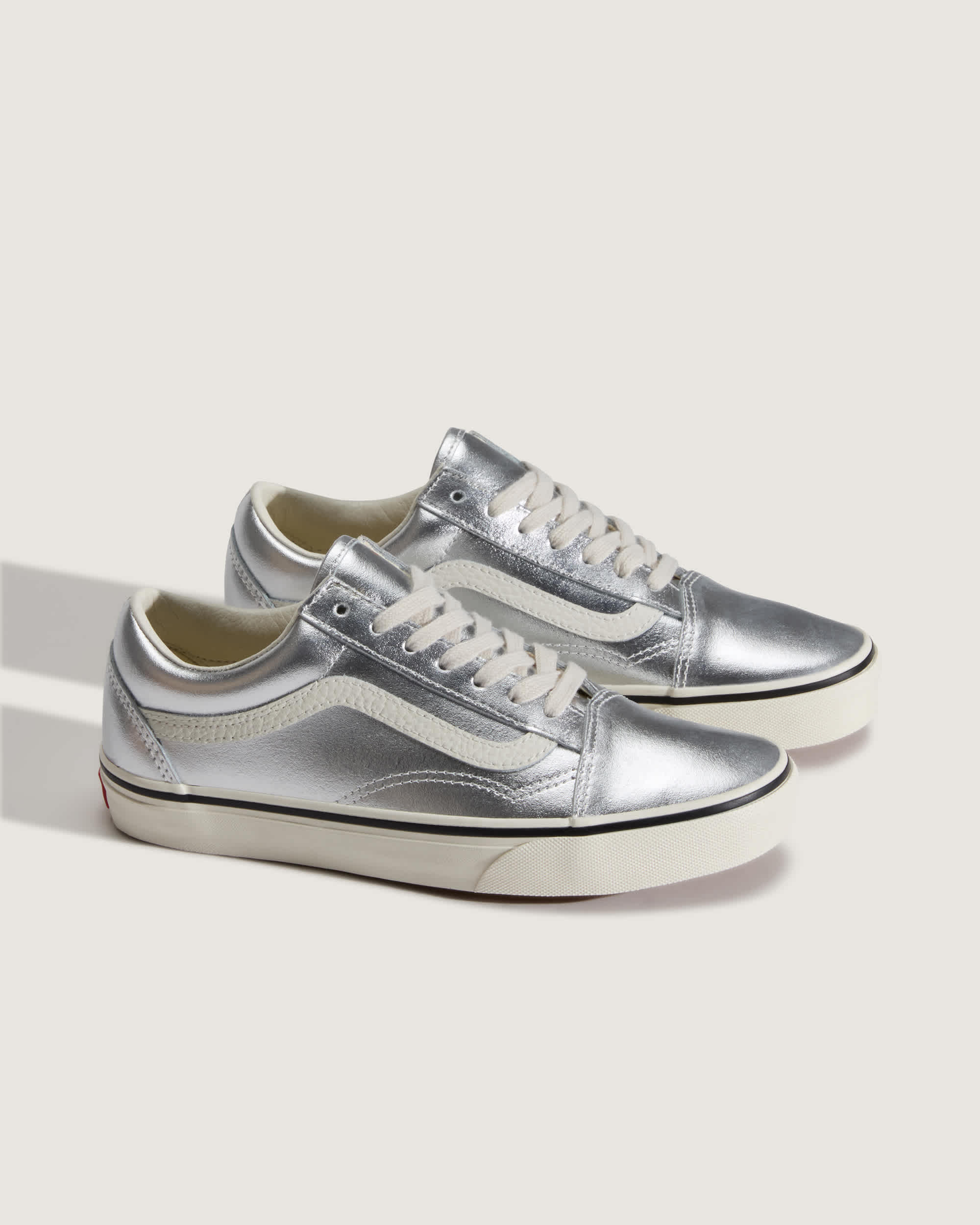 Old Skool LEATHER METALLIC SILVER VANS Silver ALT1